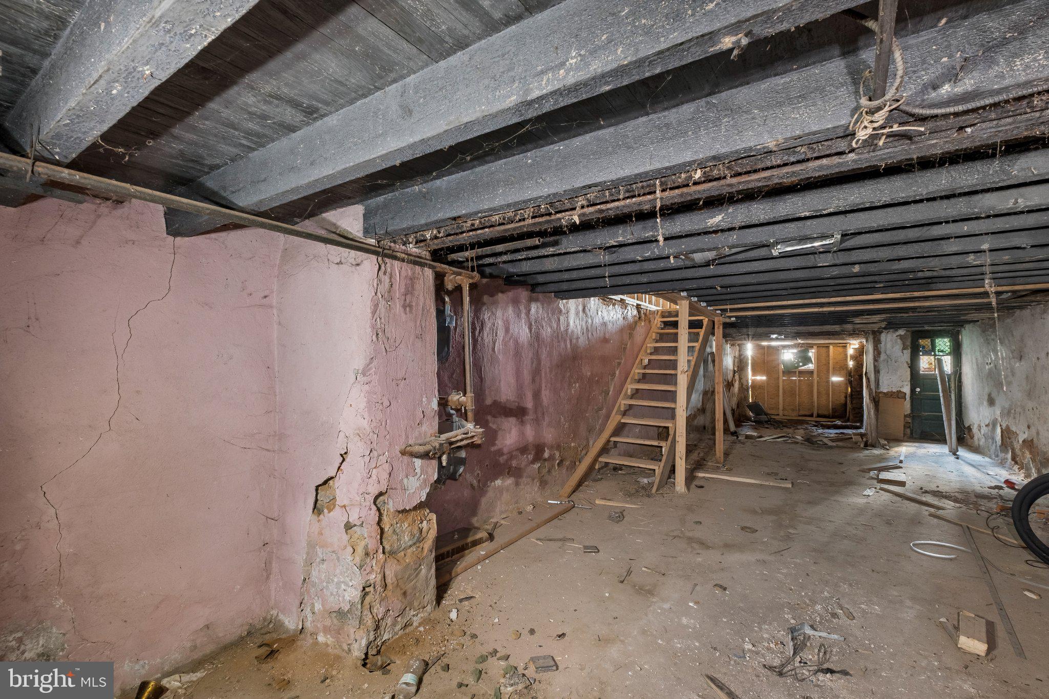 STRAWBERRY MANSION - Residential Income
