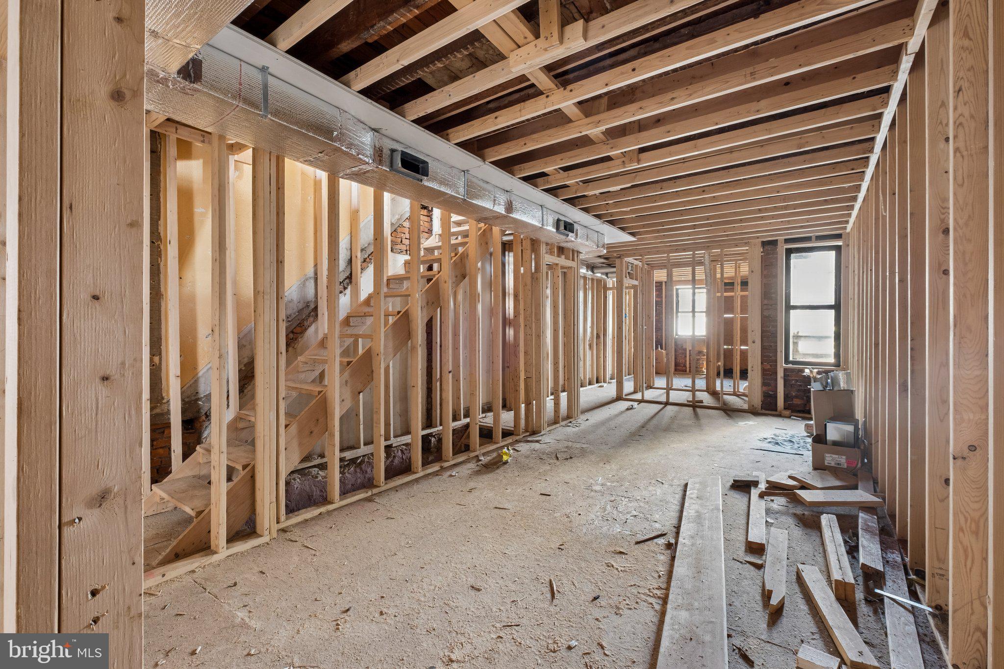 STRAWBERRY MANSION - Residential Income