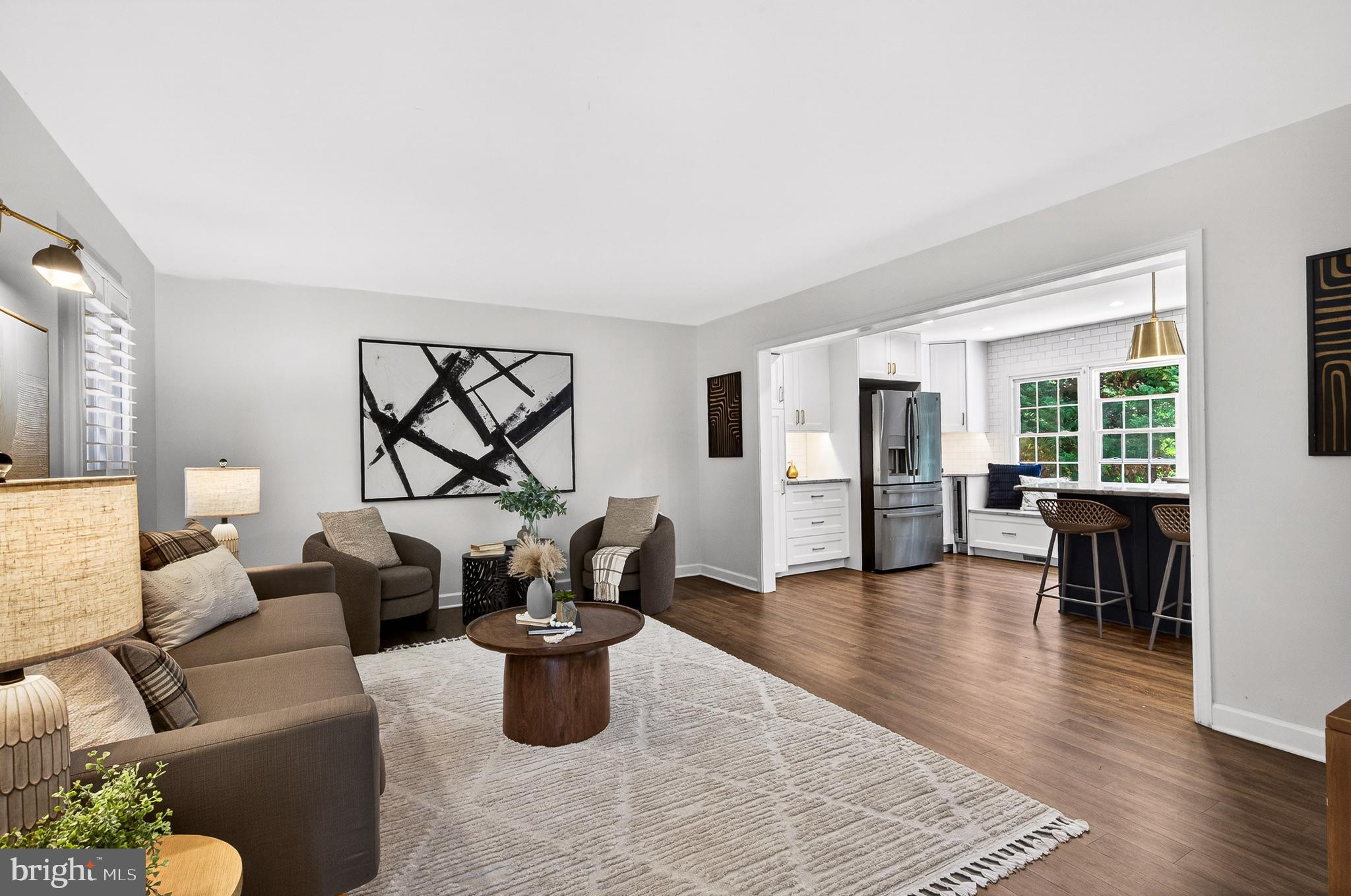 CRESTBROOK - Residential