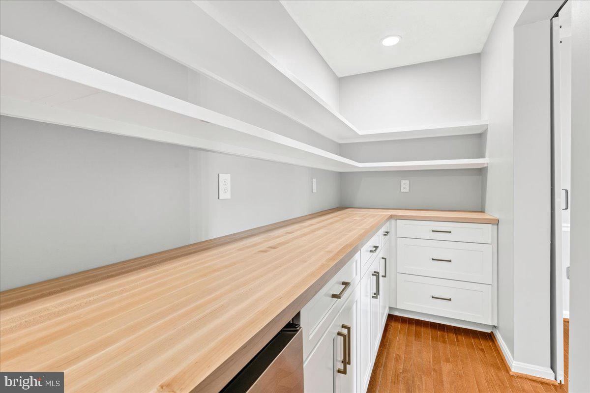NEW MARKET WEST - Residential