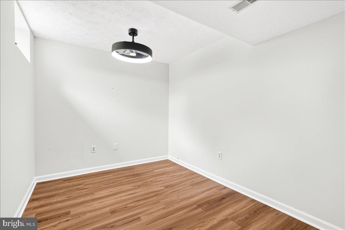NEW MARKET WEST - Residential