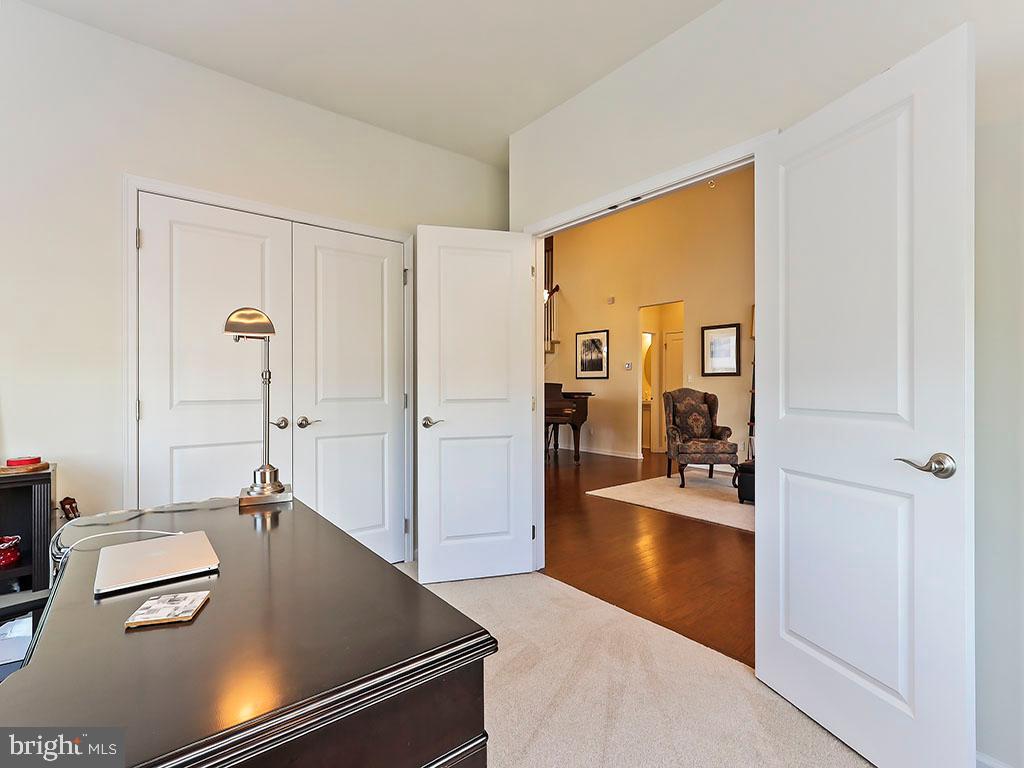 REGENCY AT HILLTOWN - Residential