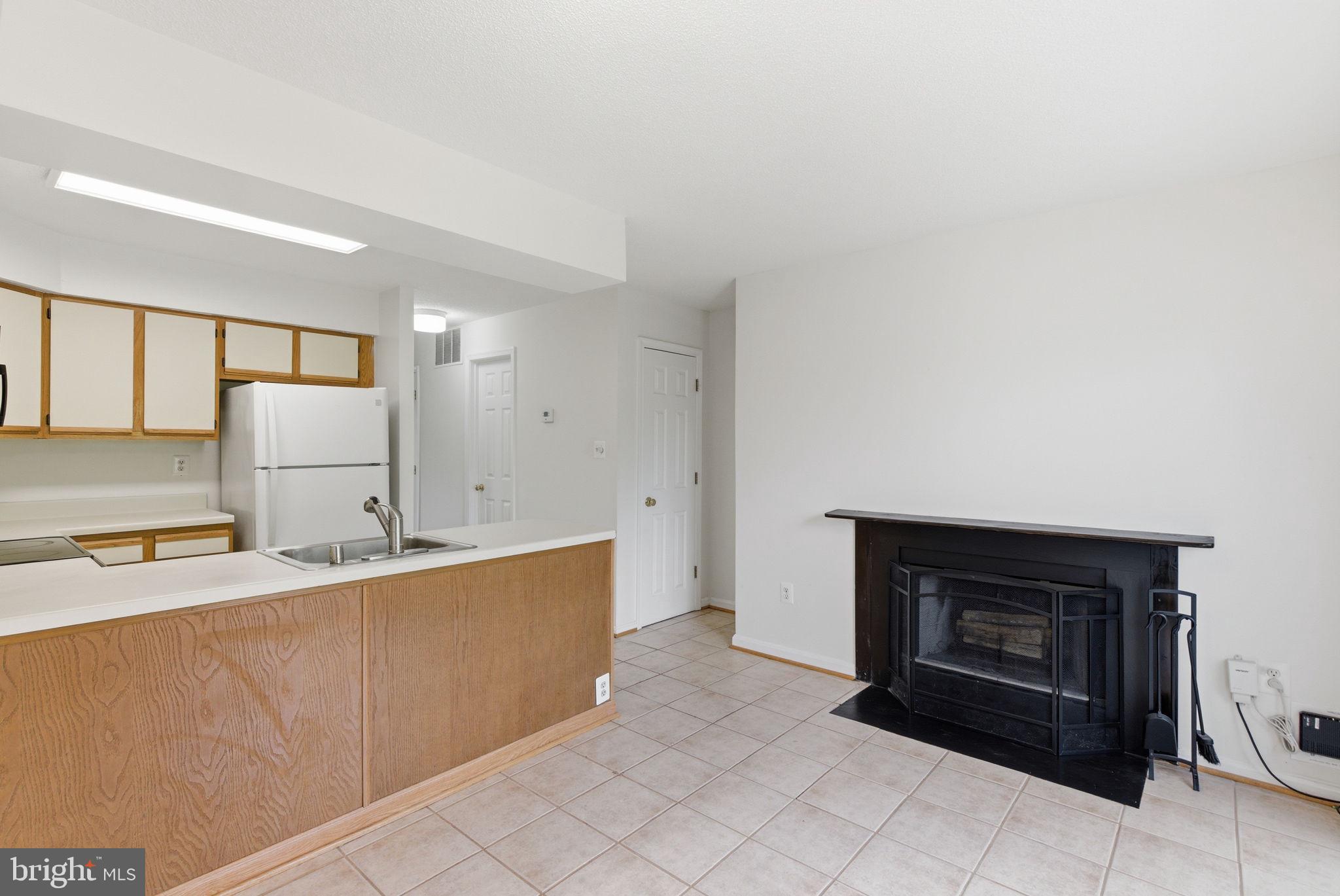 FAIR HILL - Residential
