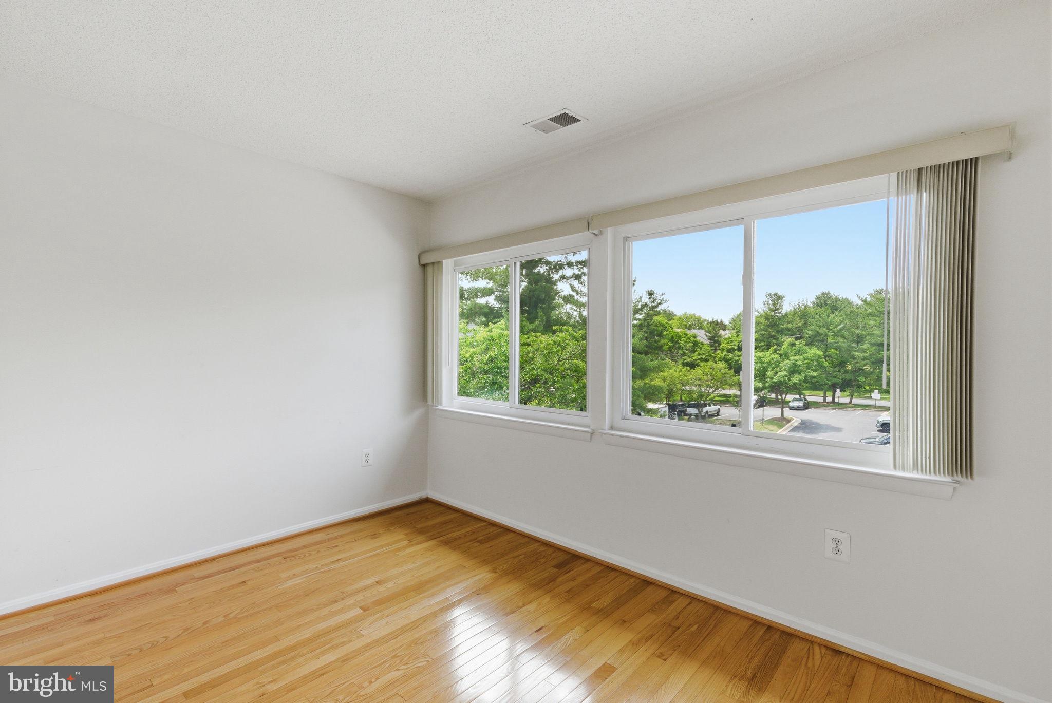 FAIR HILL - Residential
