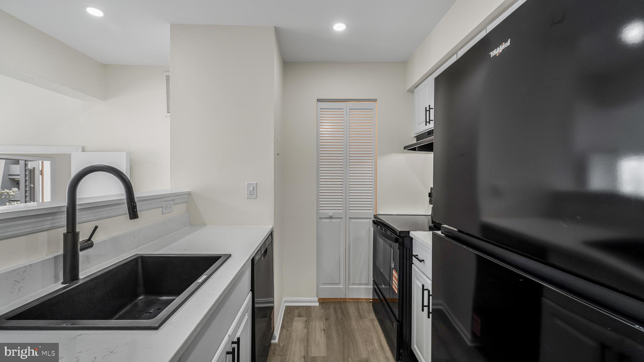 TIERS AT SILVER SPRING - Residential