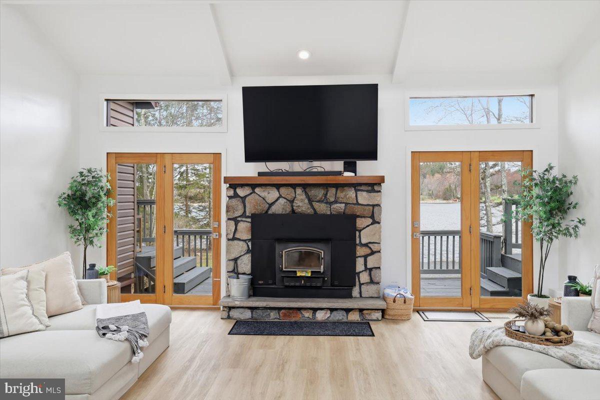 GREENWOOD ACRES - Residential