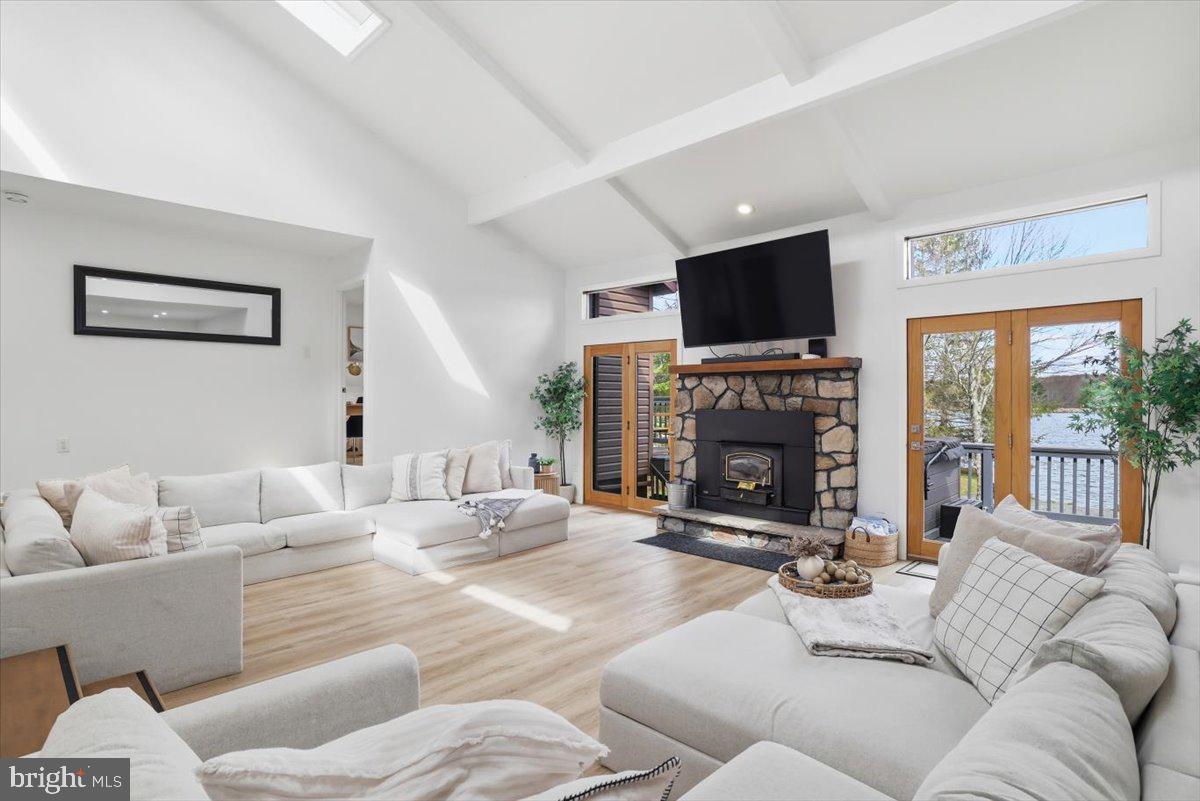 GREENWOOD ACRES - Residential