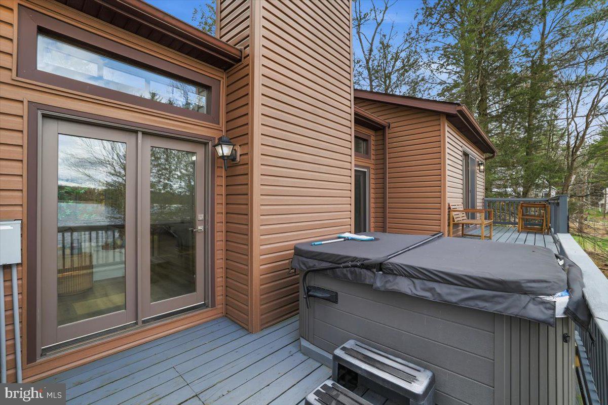 GREENWOOD ACRES - Residential
