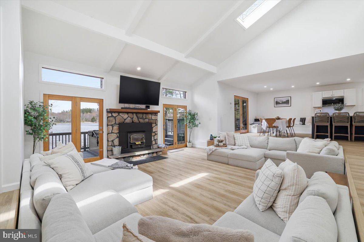 GREENWOOD ACRES - Residential