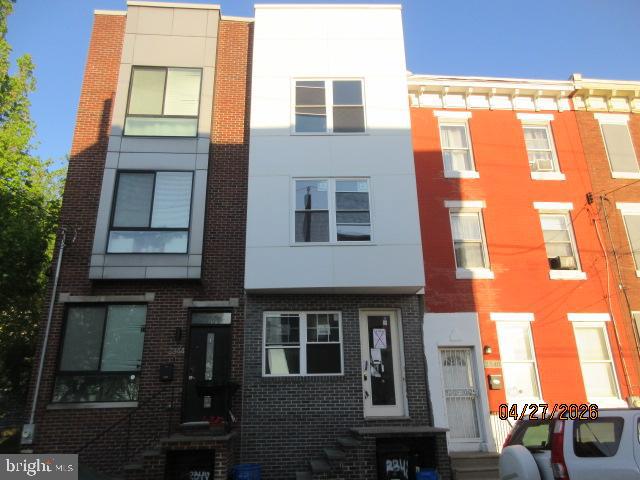 NORRIS SQUARE - Residential