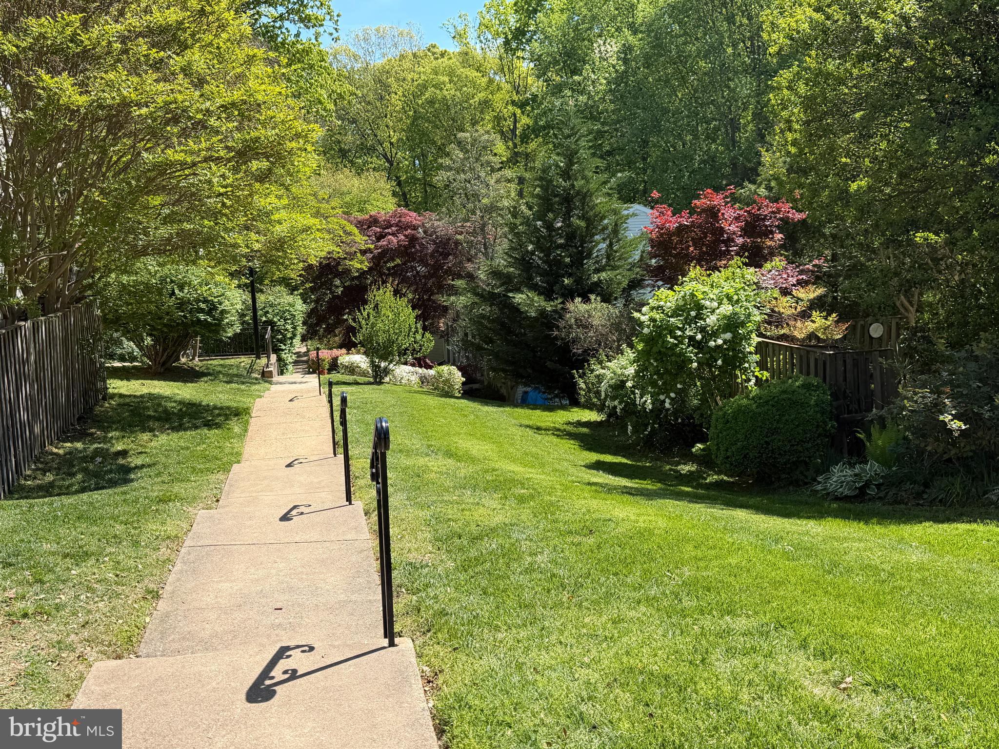 GLEN COVE - Residential