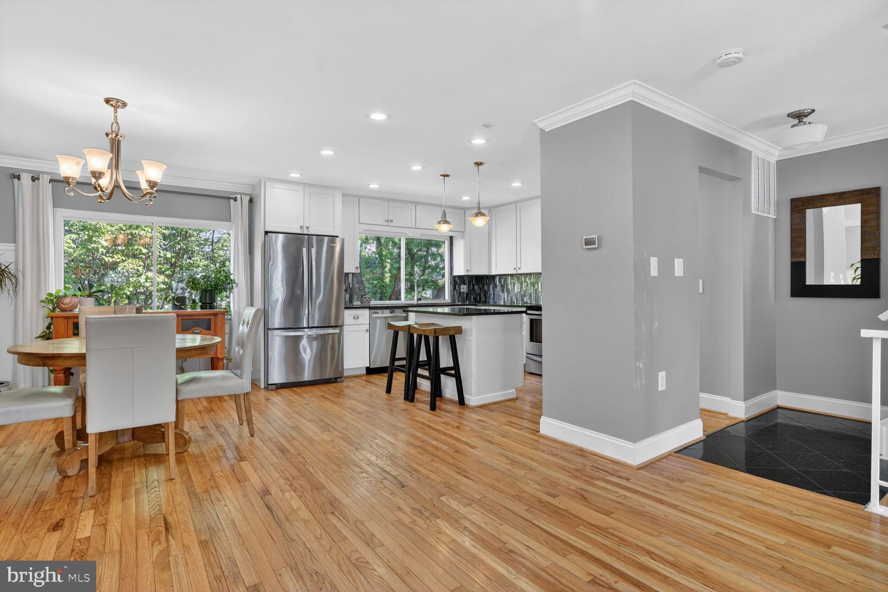 GLEN COVE - Residential