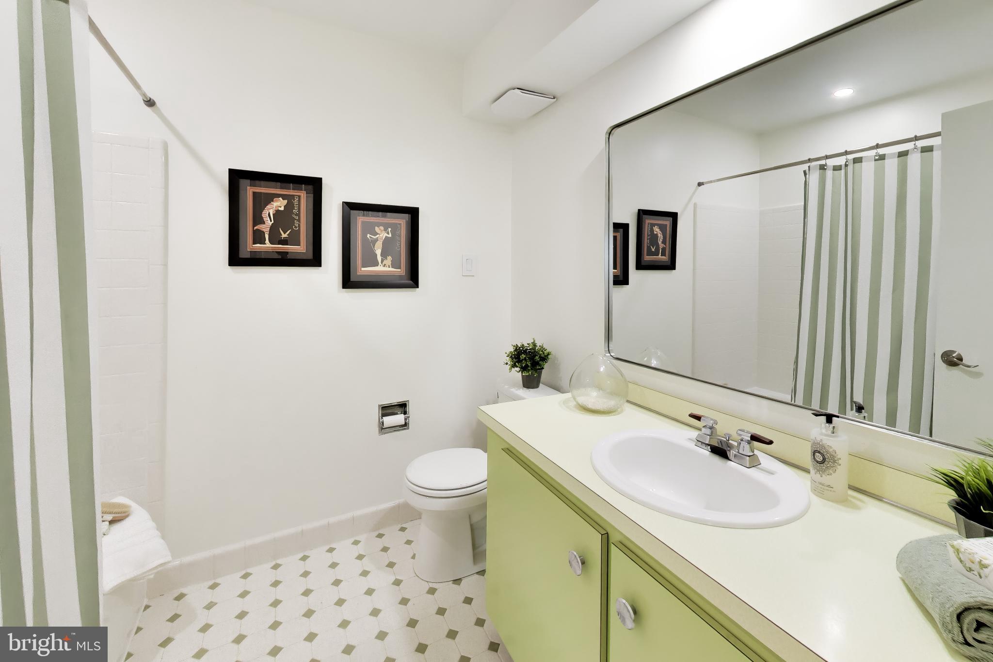 ORCHARD RIDGE - Residential