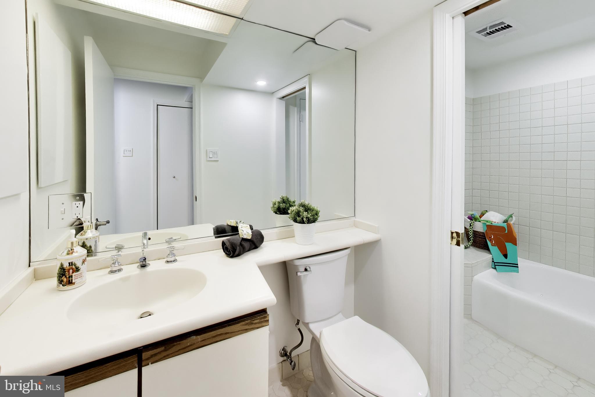 ORCHARD RIDGE - Residential