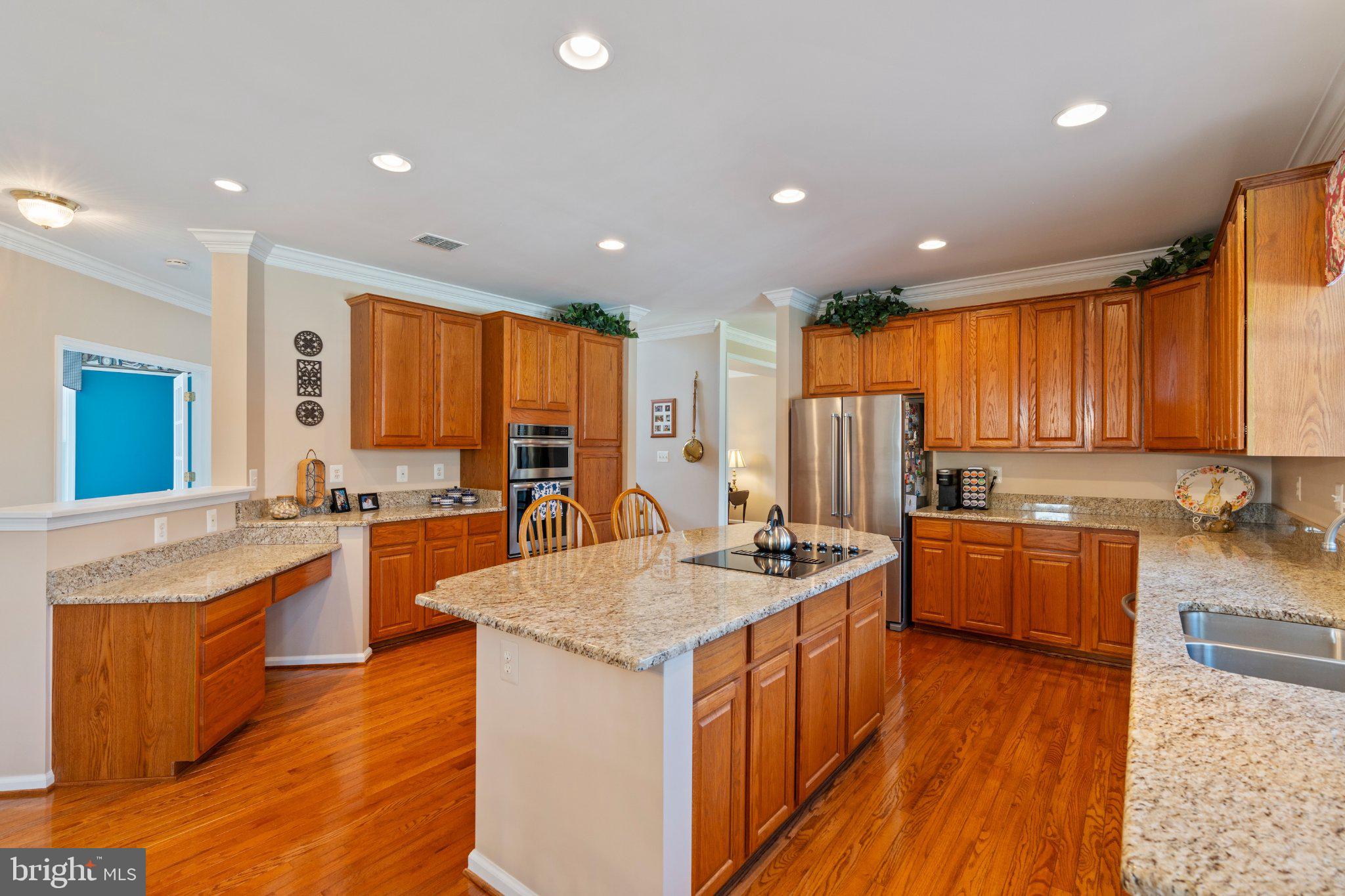 VINEYARD OAK - Residential