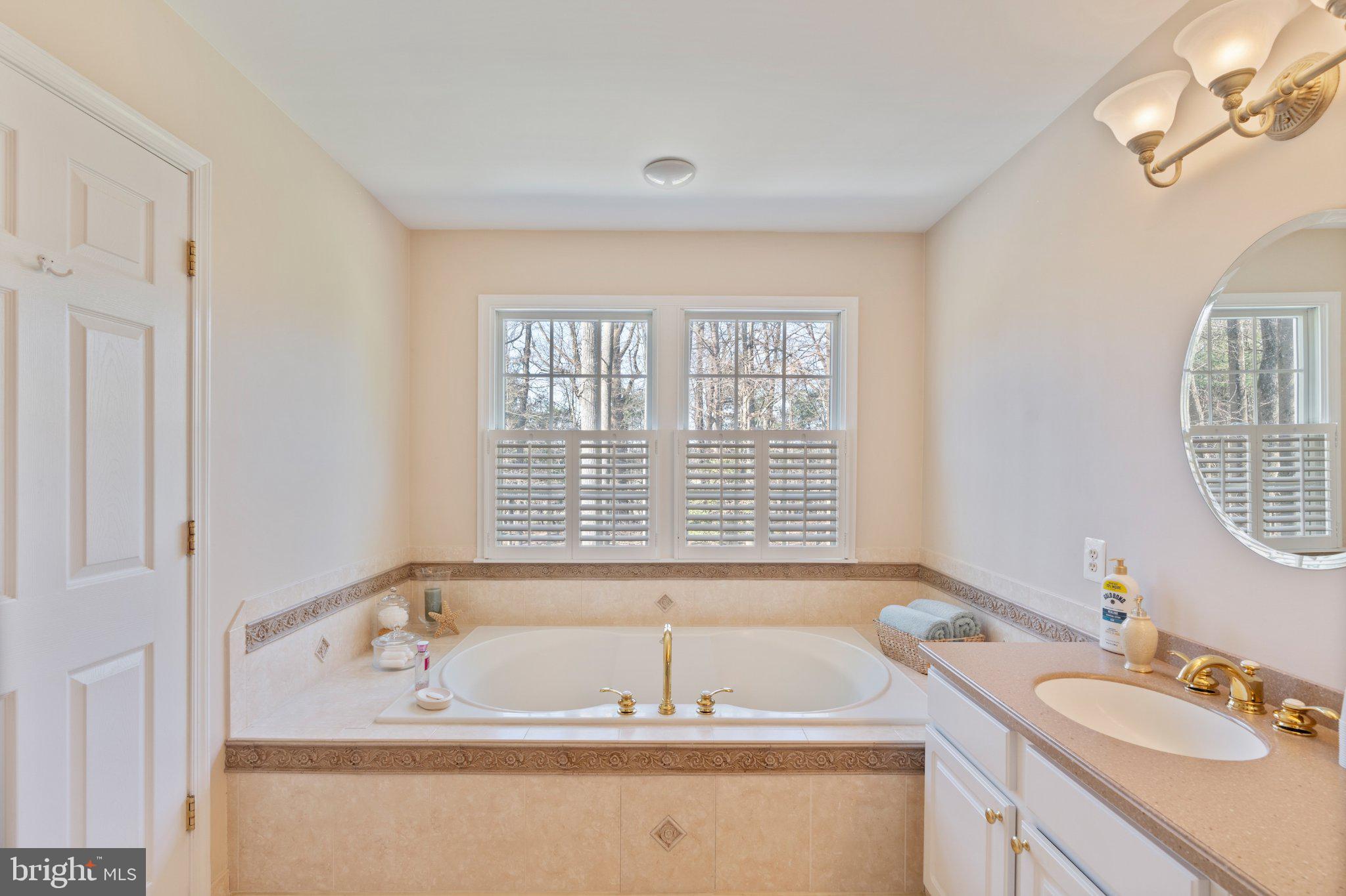 VINEYARD OAK - Residential