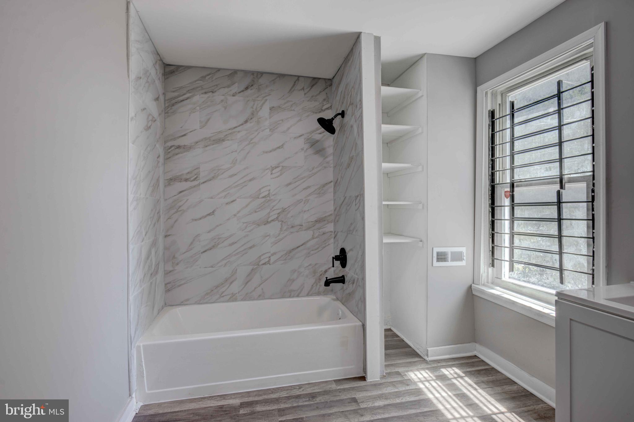 PRATT MONROE - Residential