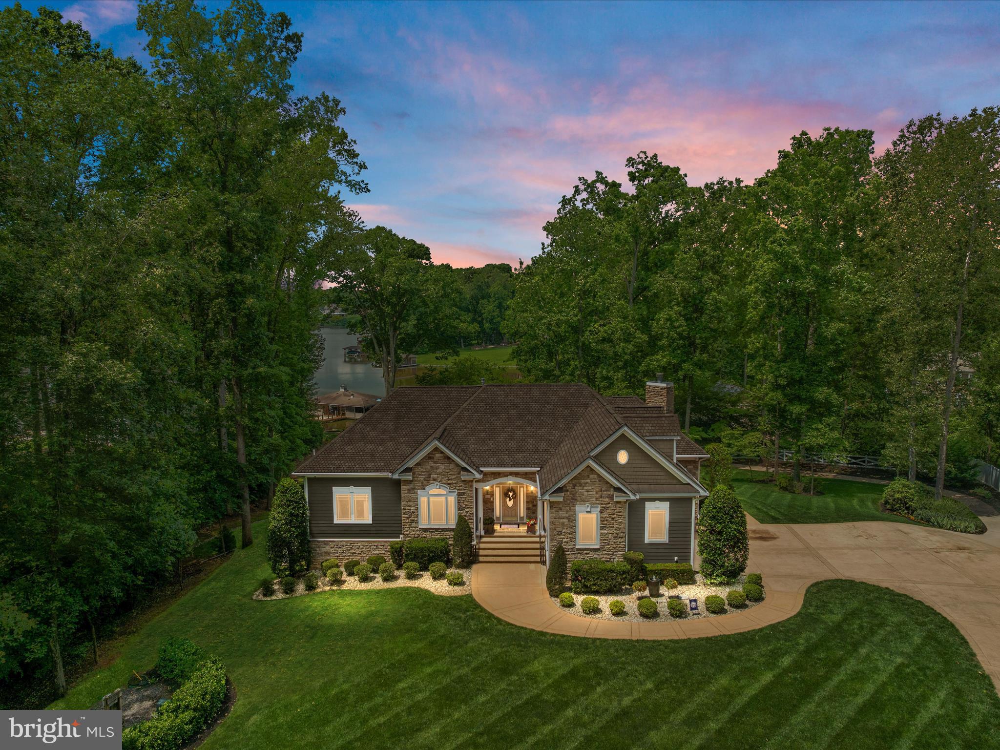 SUNRISE BAY - Residential