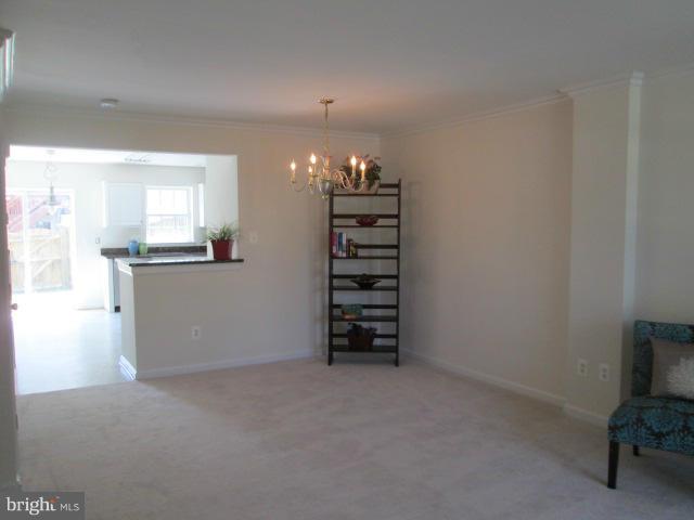 SOUTH RIDING - Residential