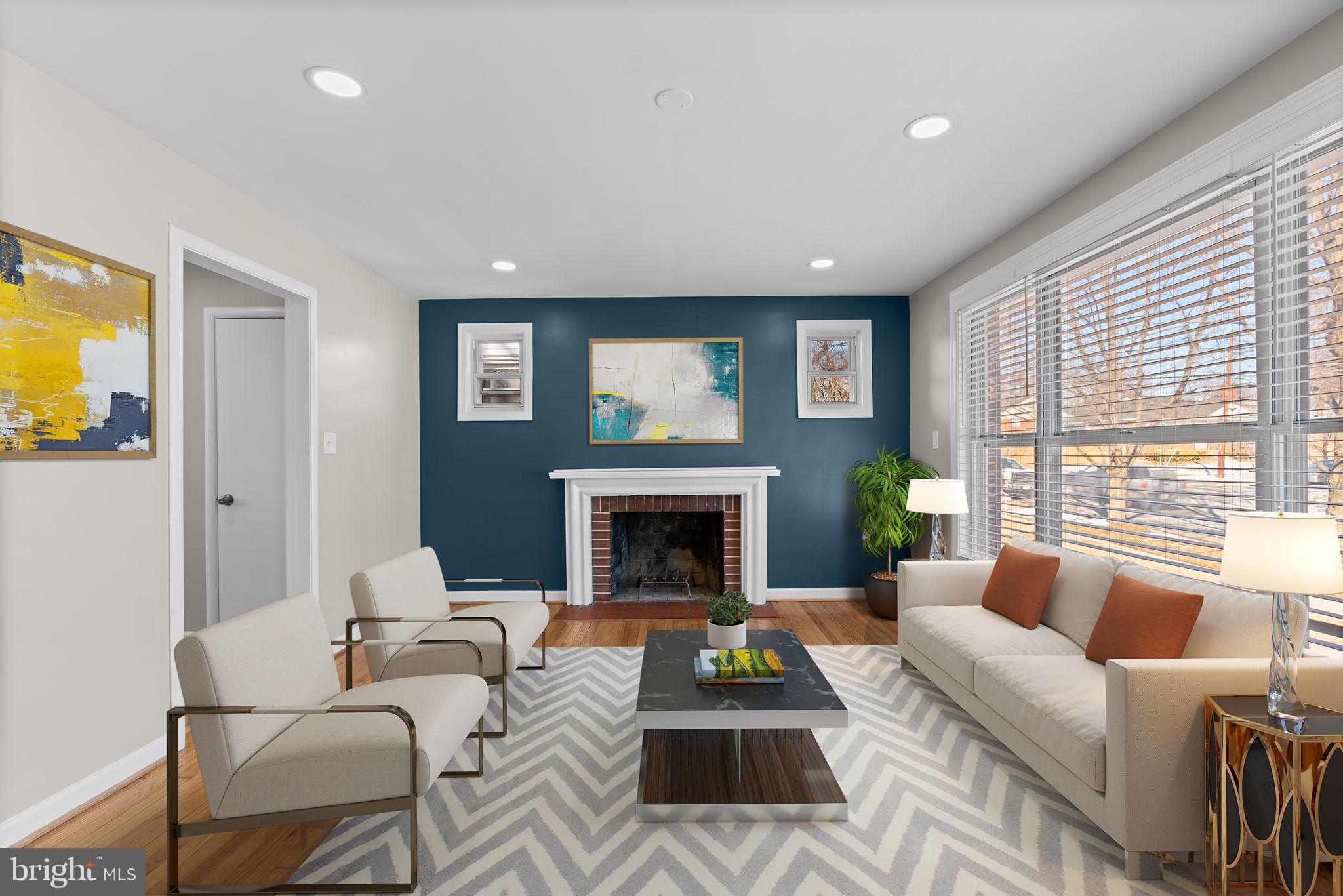 CONNECTICUT AVENUE ESTATES - Residential Lease