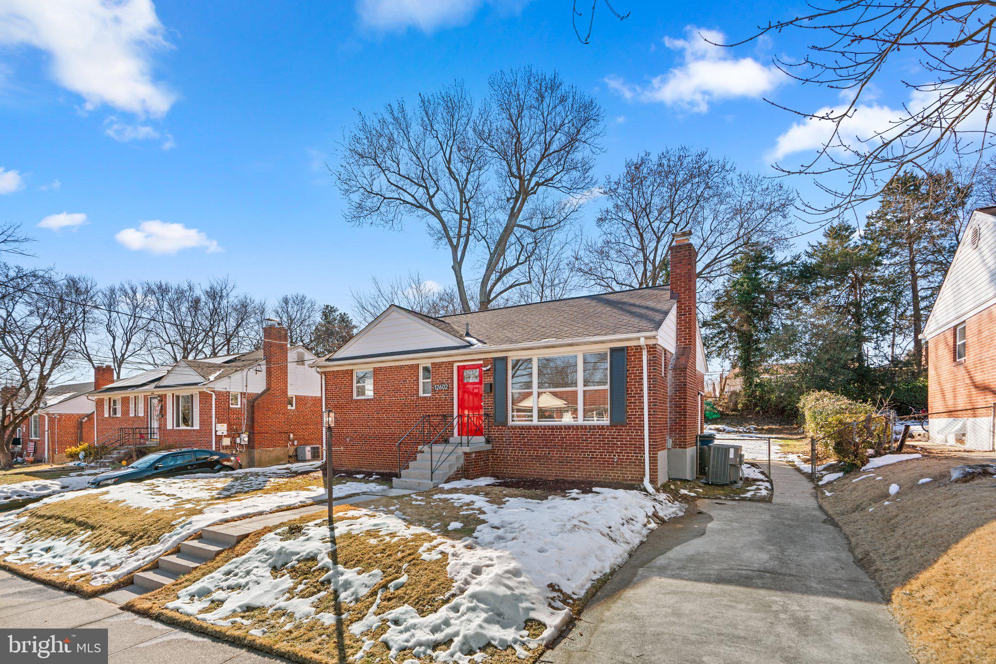 CONNECTICUT AVENUE ESTATES - Residential Lease