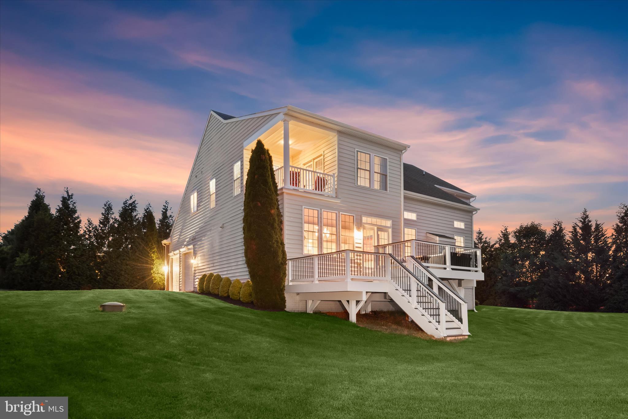 THE WARFIELDS II - Residential