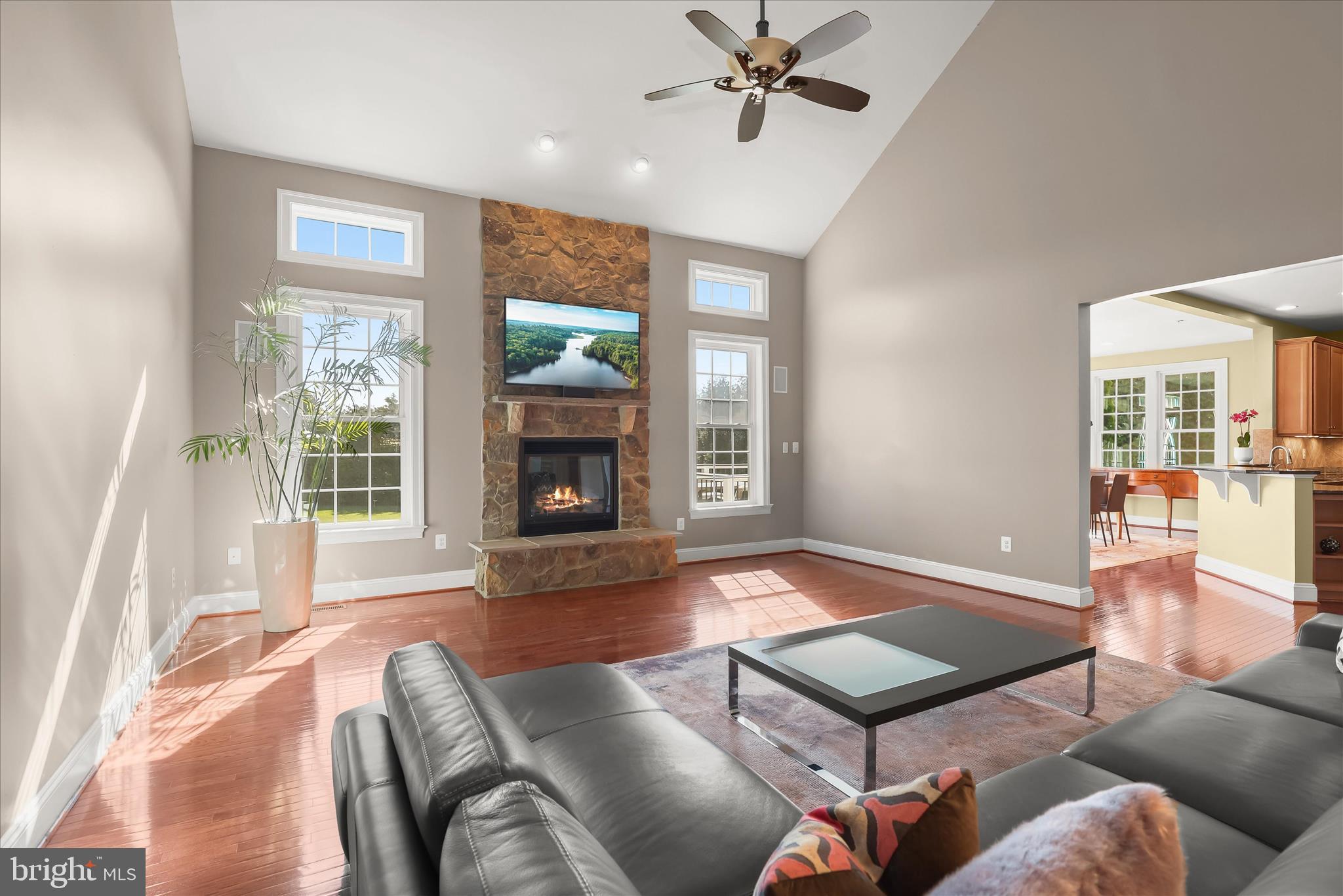 THE WARFIELDS II - Residential