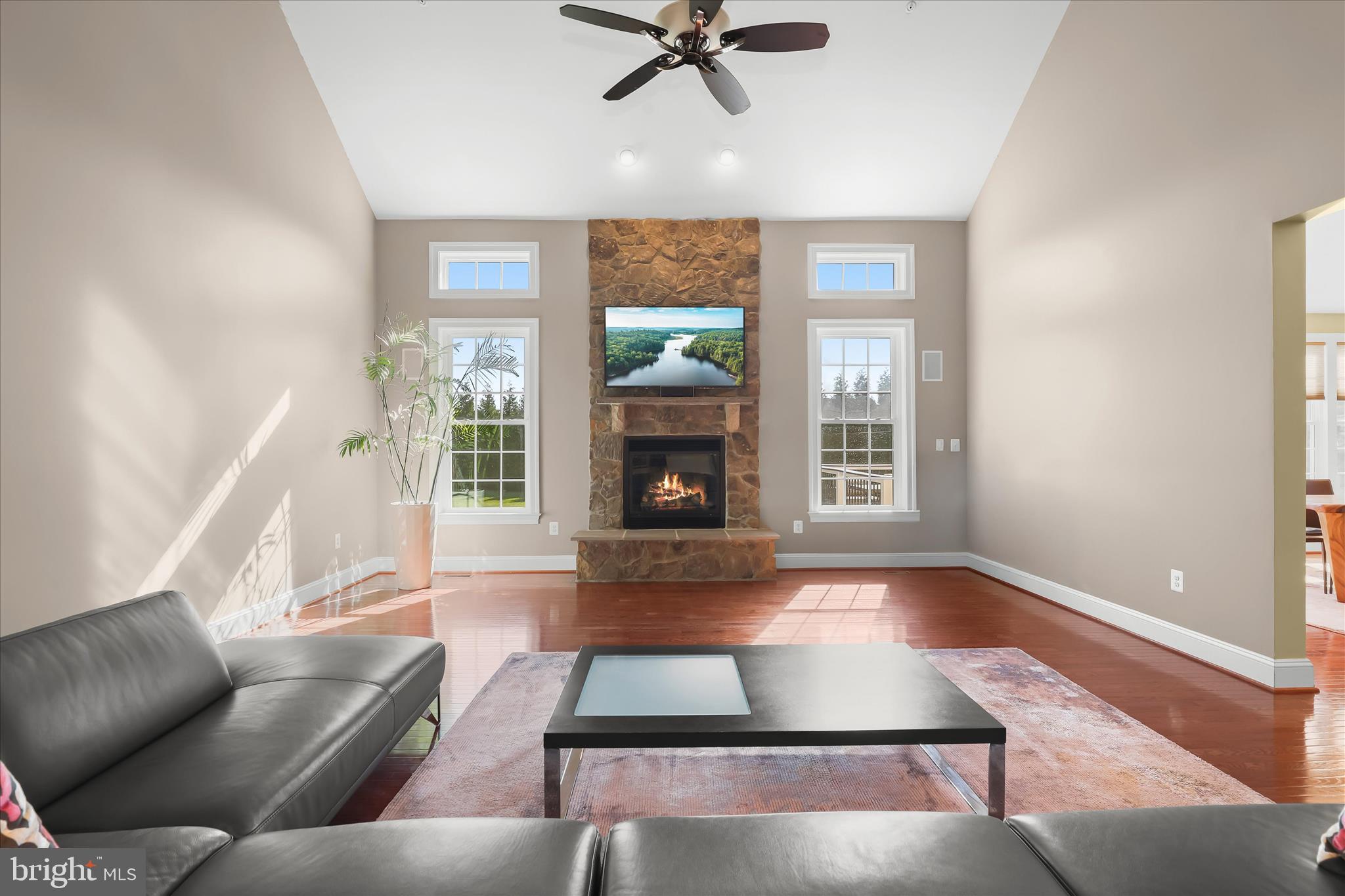 THE WARFIELDS II - Residential