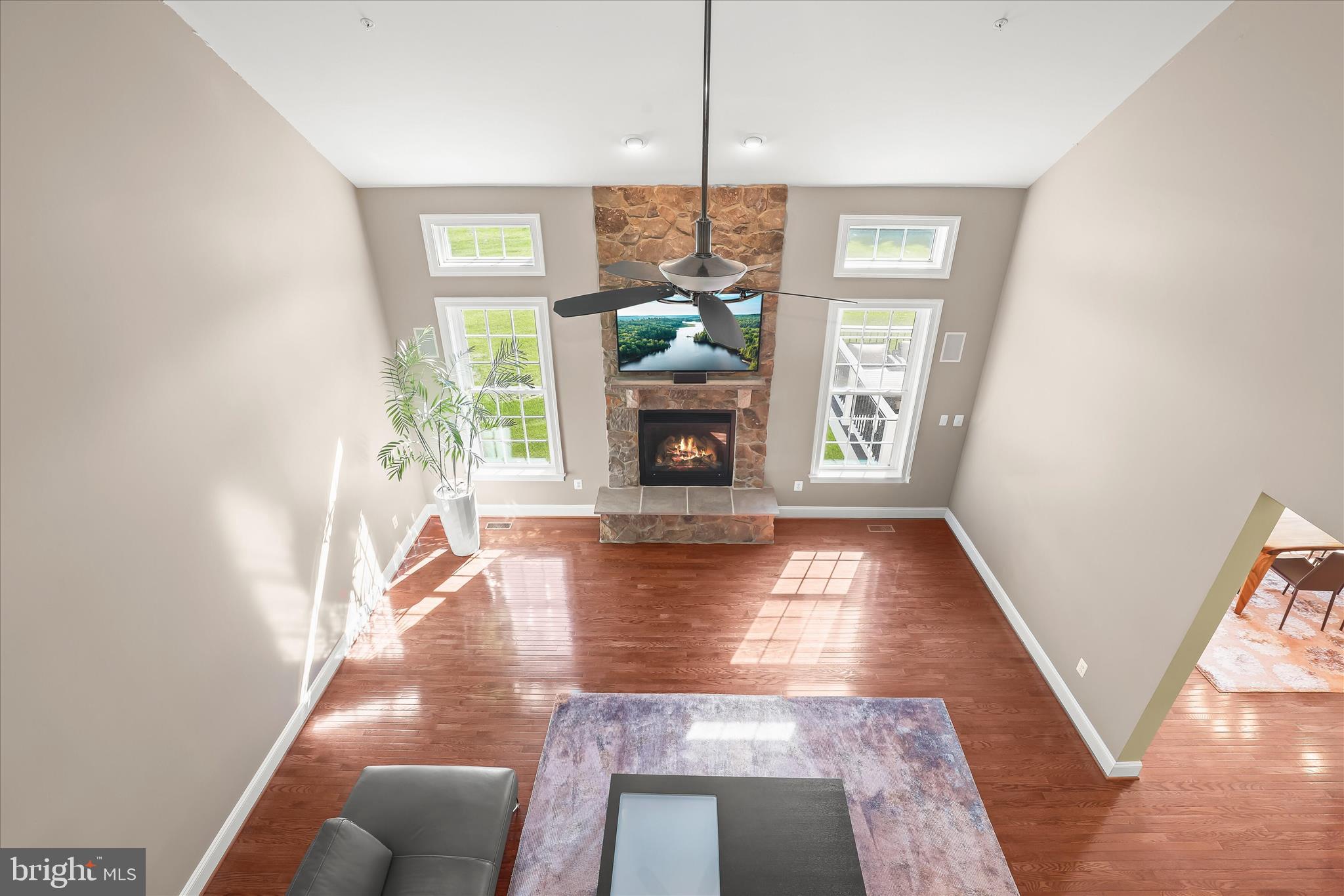 THE WARFIELDS II - Residential