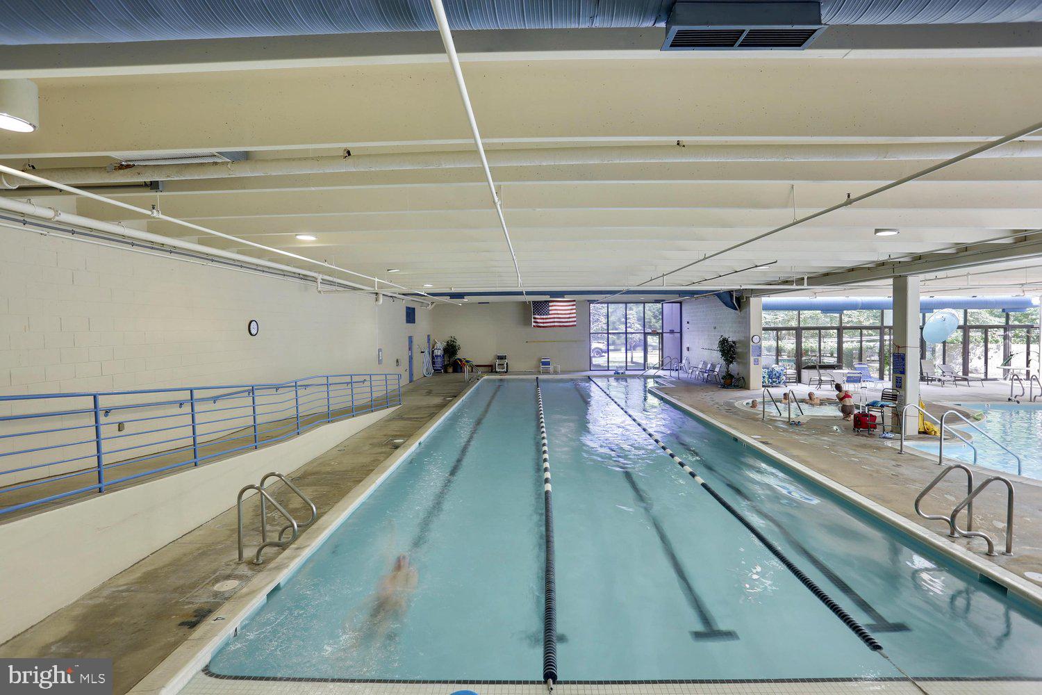 GREENS AT LEISURE WORLD - Residential