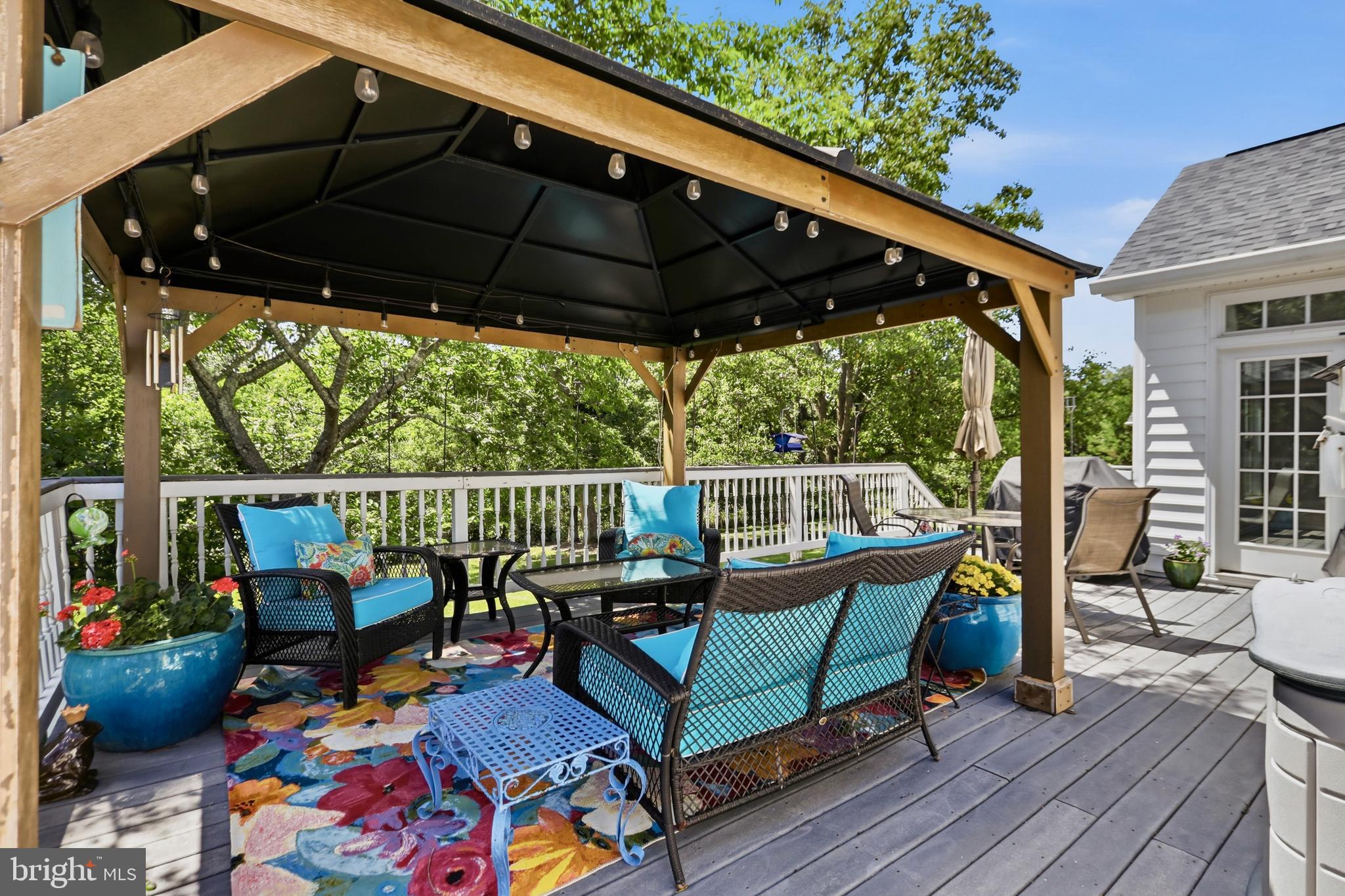 OAK VALLEY - Residential