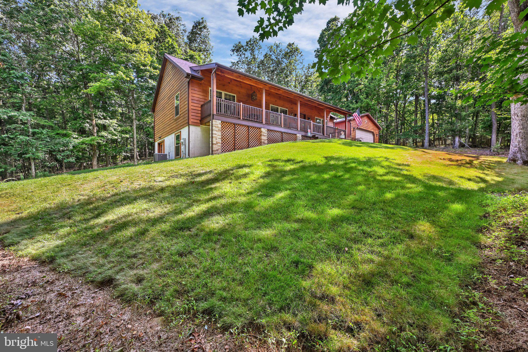 LAKE WYNONAH - Residential