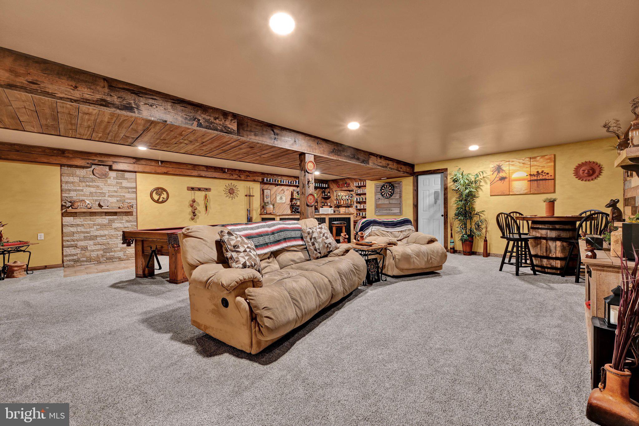 LAKE WYNONAH - Residential
