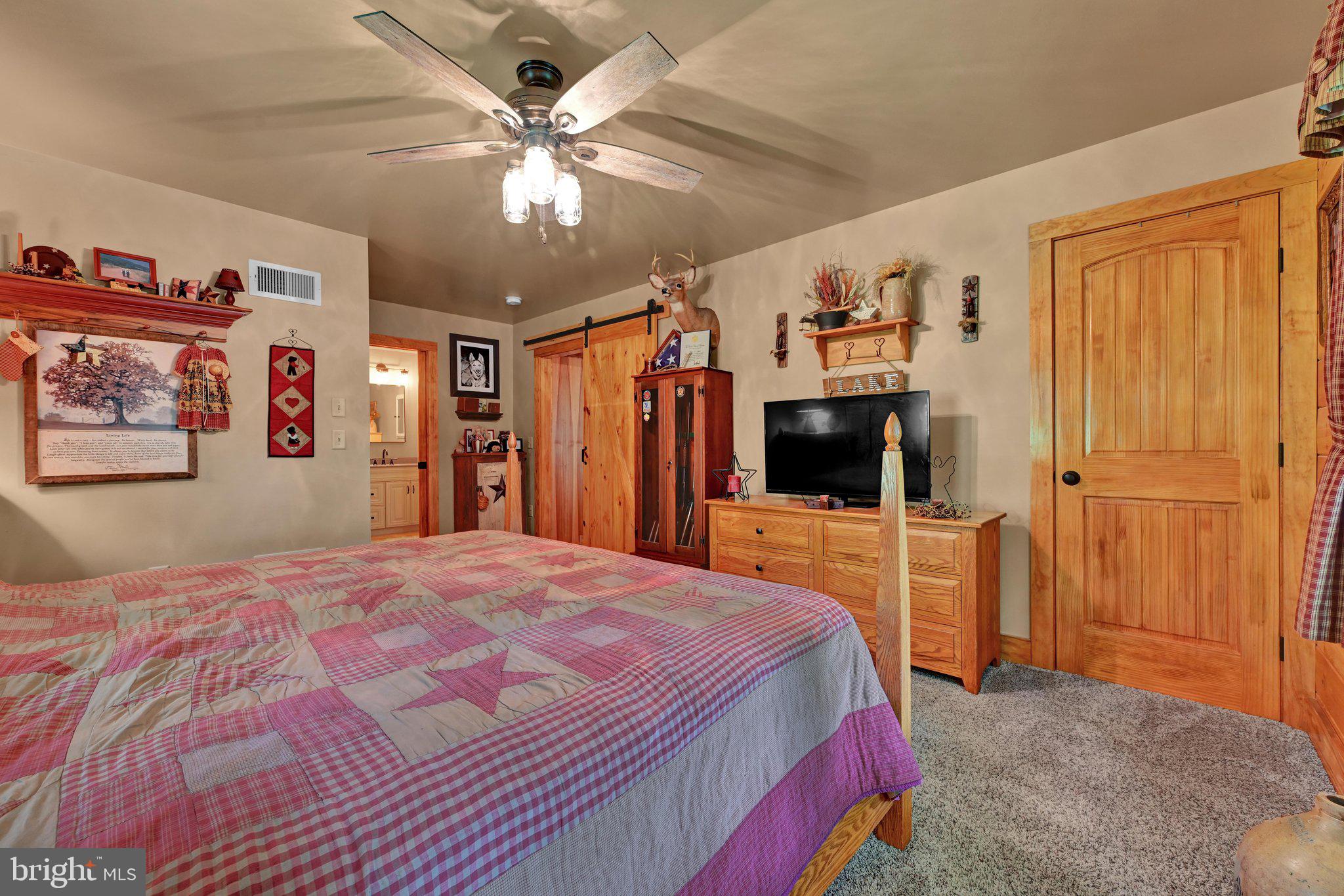 LAKE WYNONAH - Residential