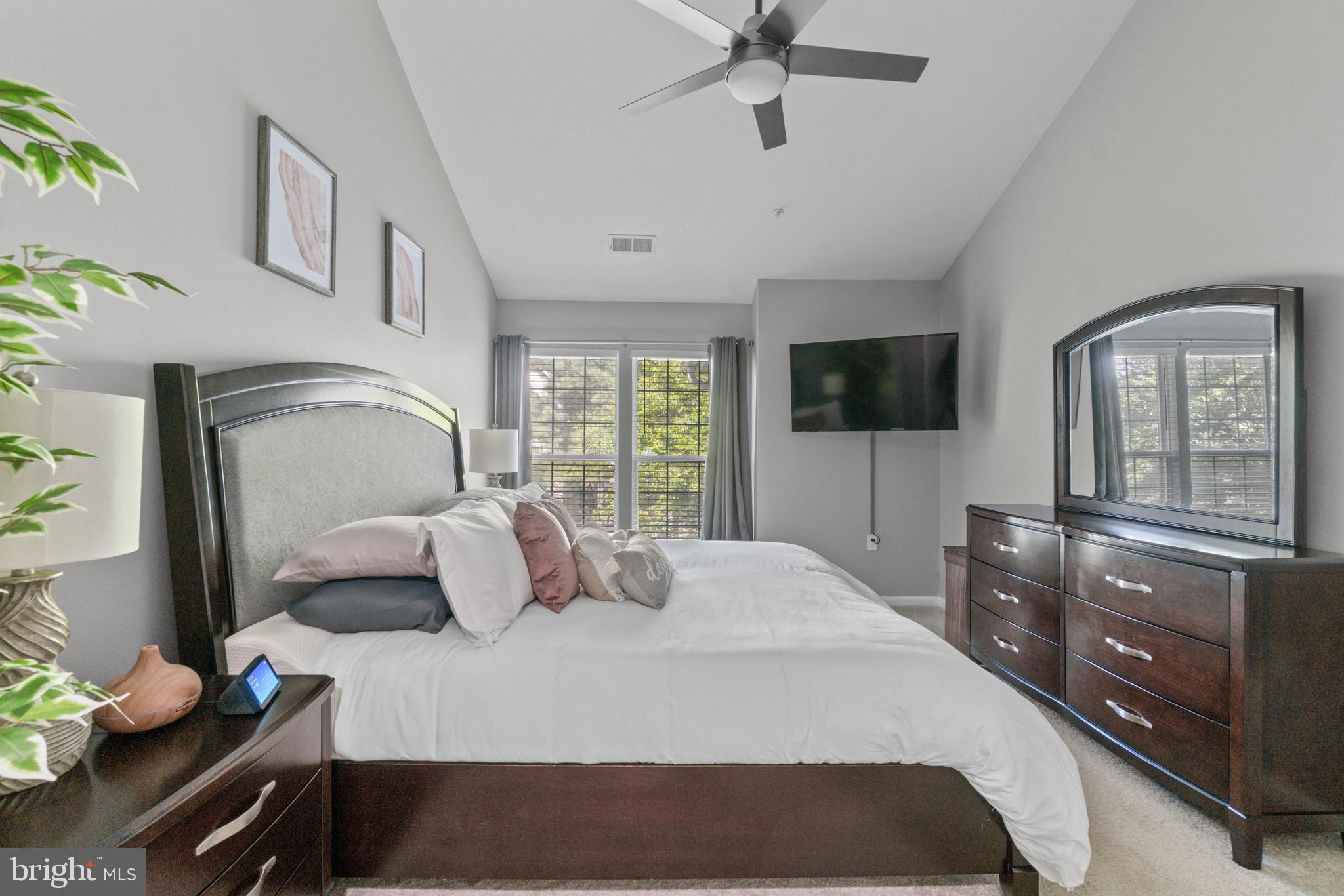 SILVERBROOK WOOD - Residential