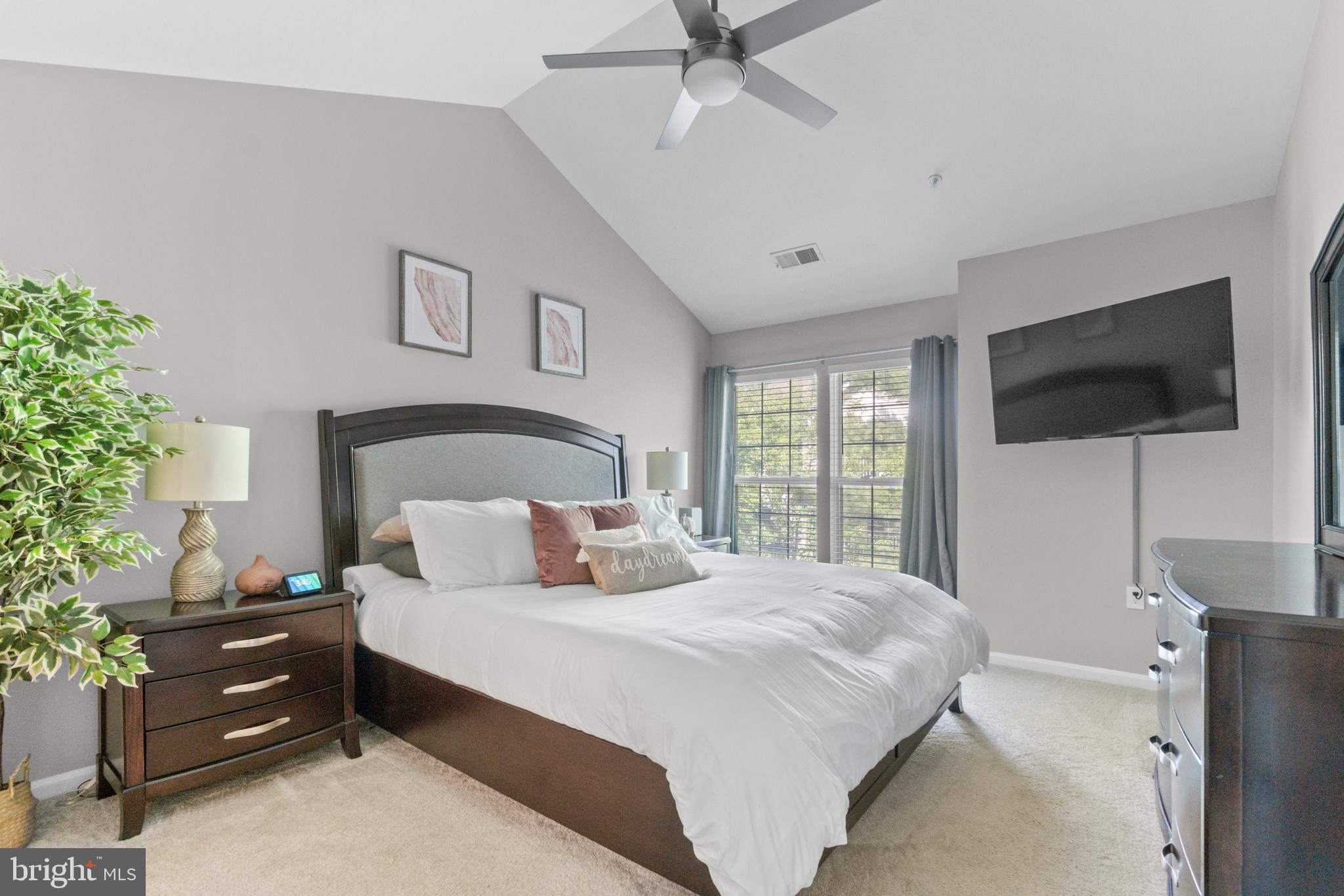SILVERBROOK WOOD - Residential