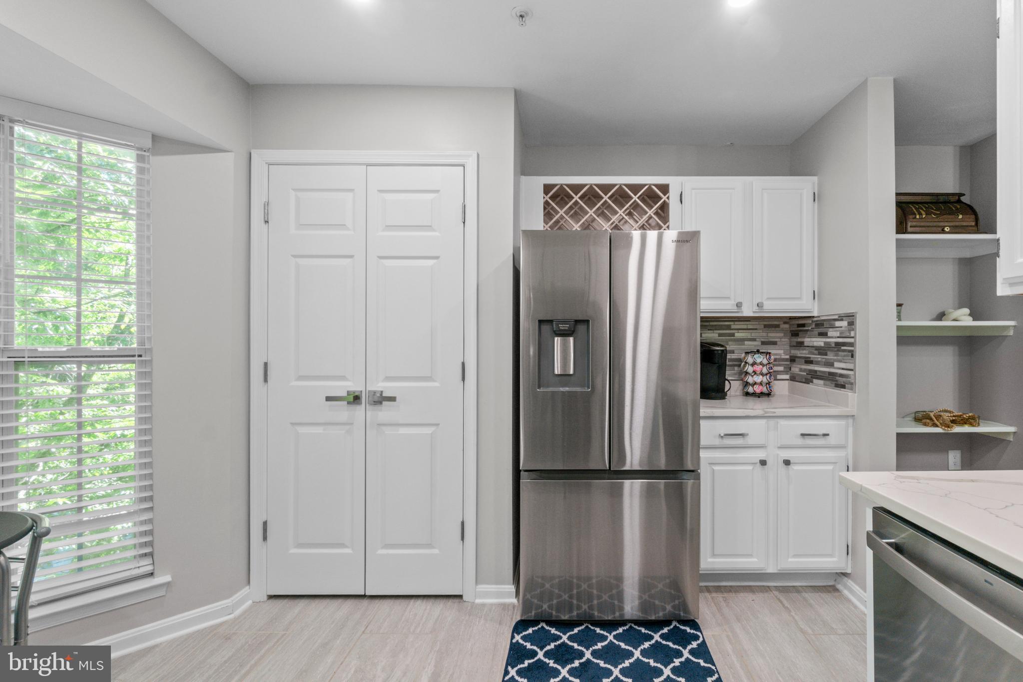 SILVERBROOK WOOD - Residential