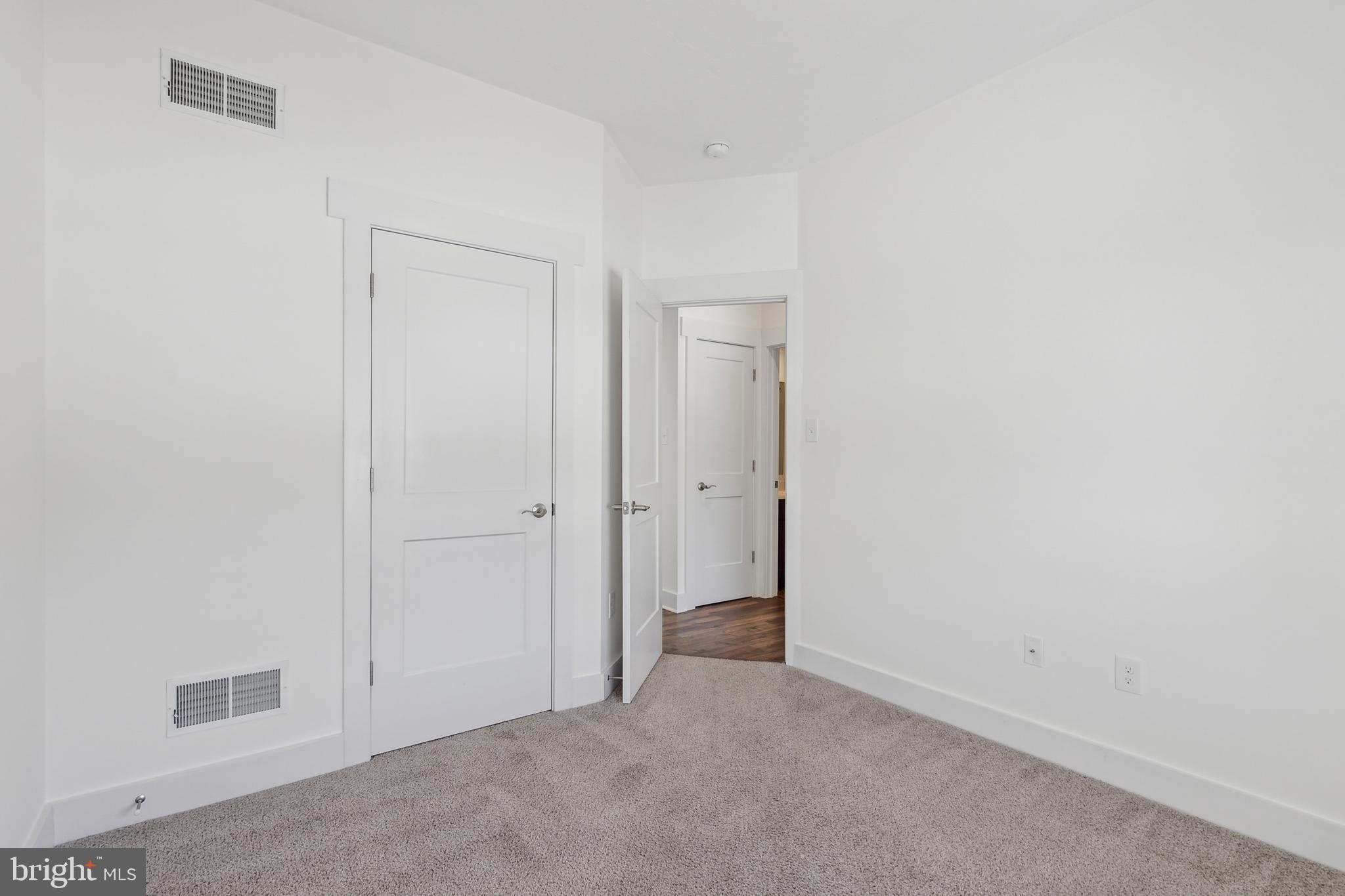 CUMBERLAND VILLAGE - Residential