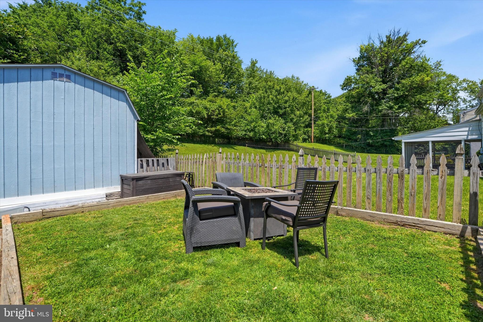 PLYMOUTH HILLS - Residential