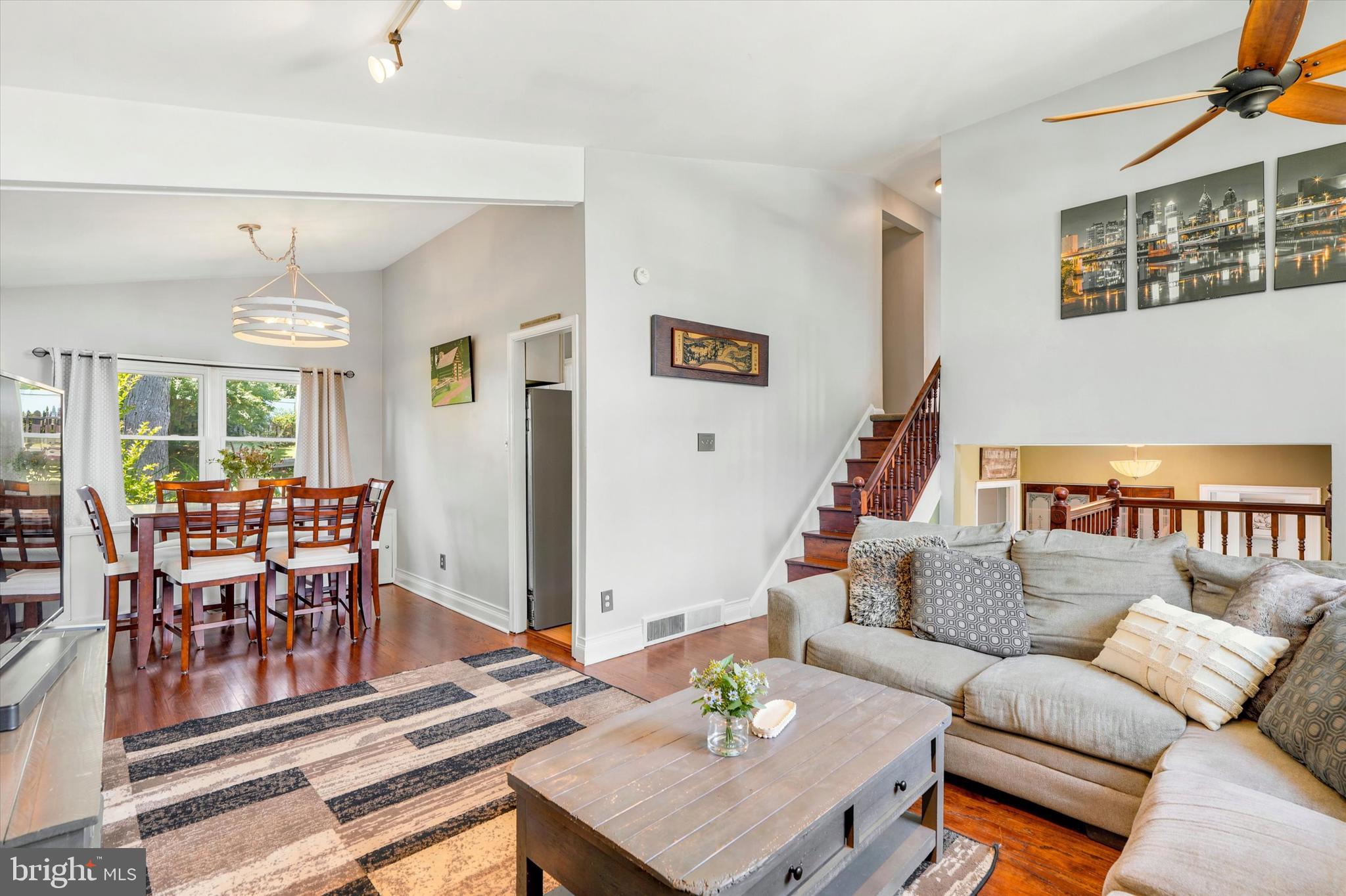 PLYMOUTH HILLS - Residential