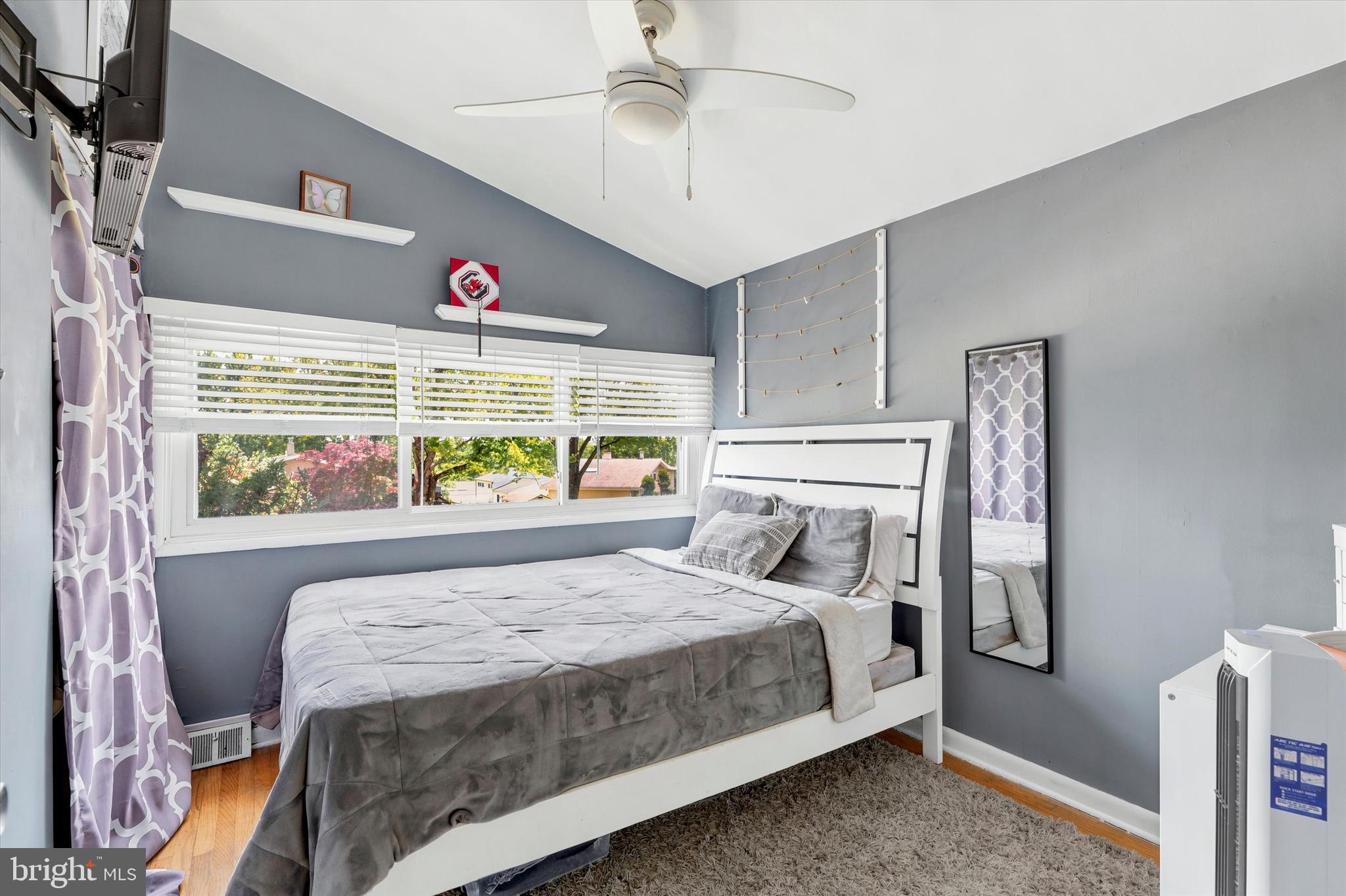 PLYMOUTH HILLS - Residential