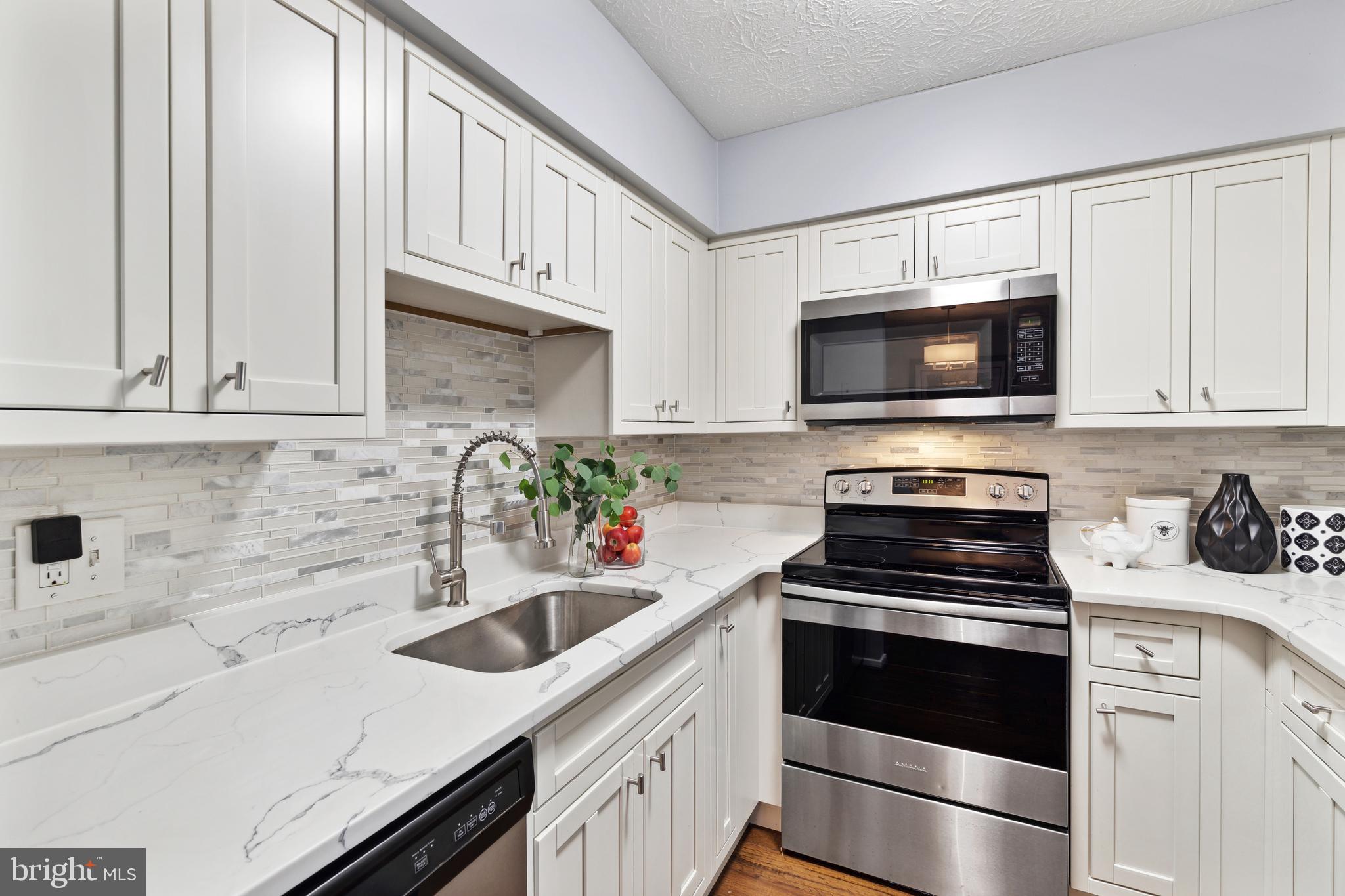 PINES AT DICKINSON CONDOMINIUM - Residential