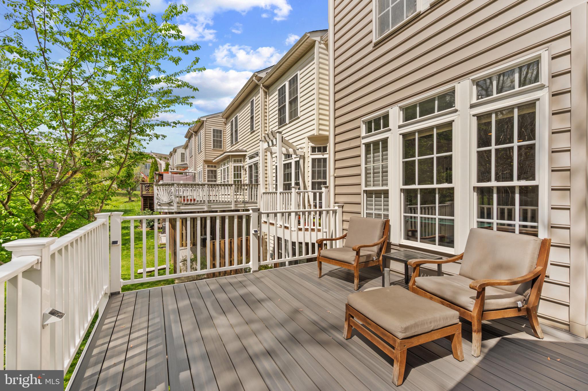 WAVERLY WOODS - Residential