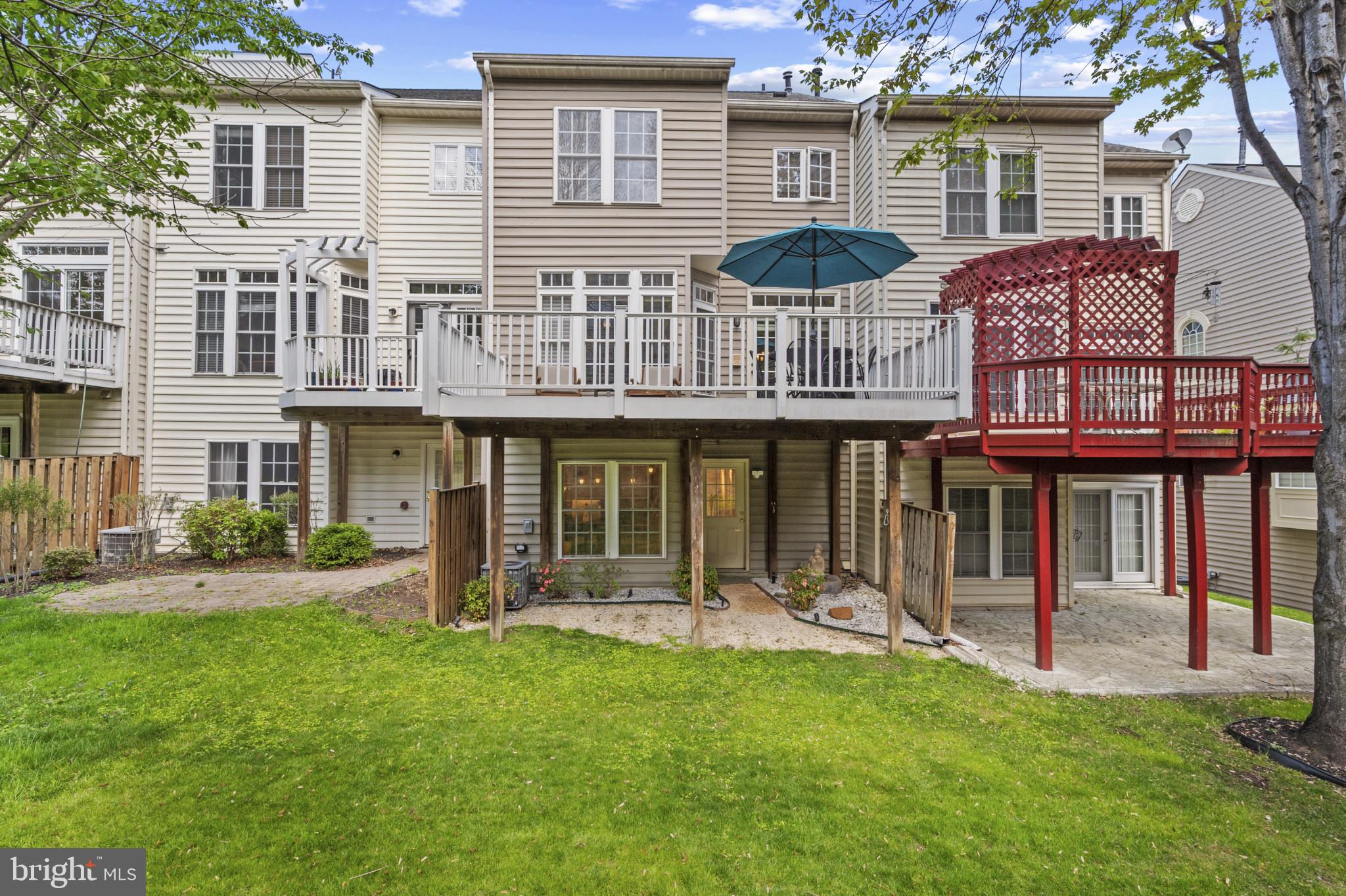 WAVERLY WOODS - Residential
