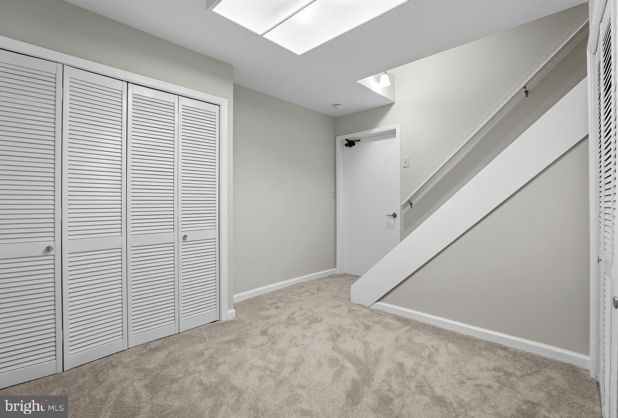 OLNEY OAKS - Residential