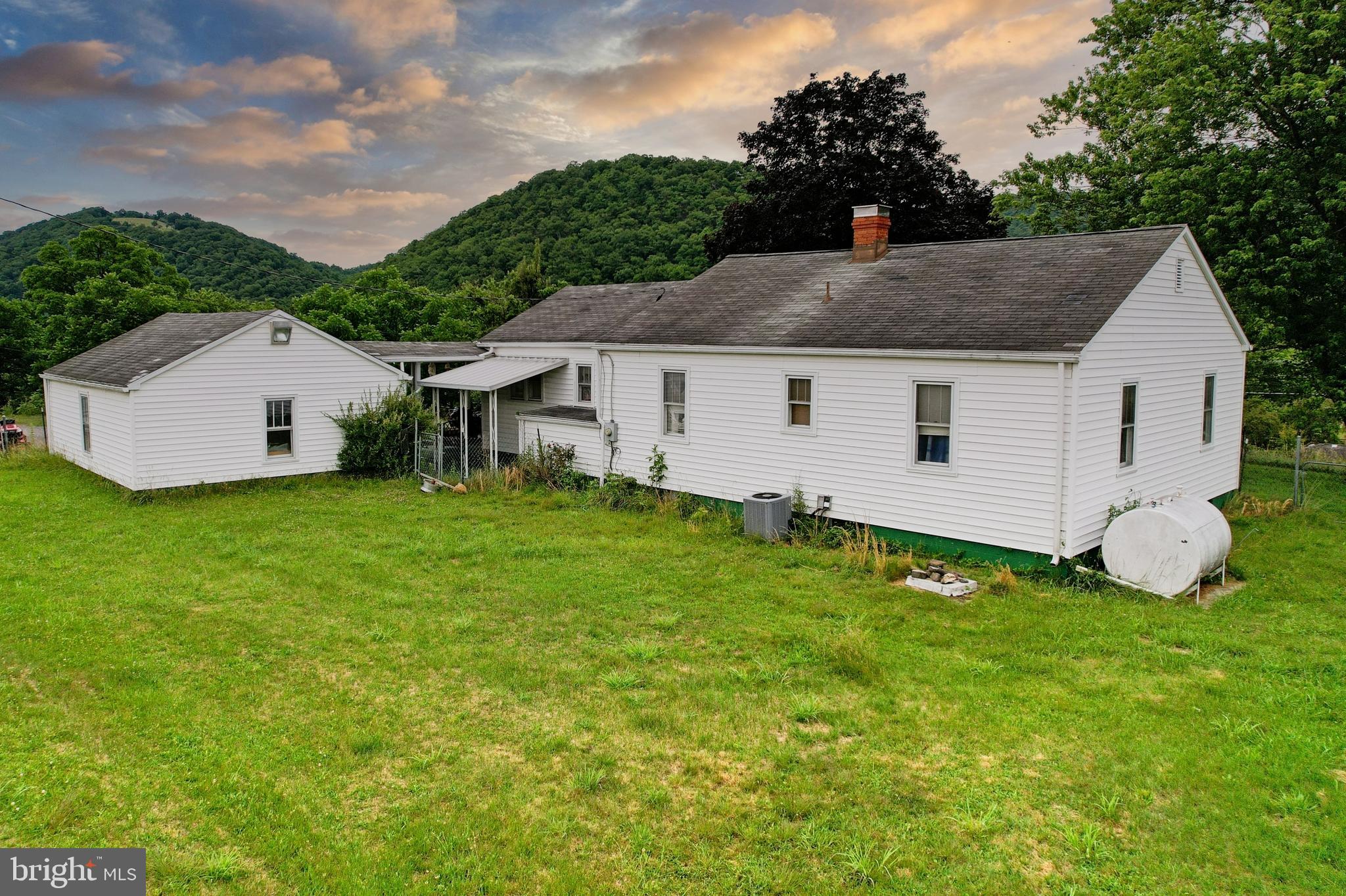 VALLEY VIEW - Residential