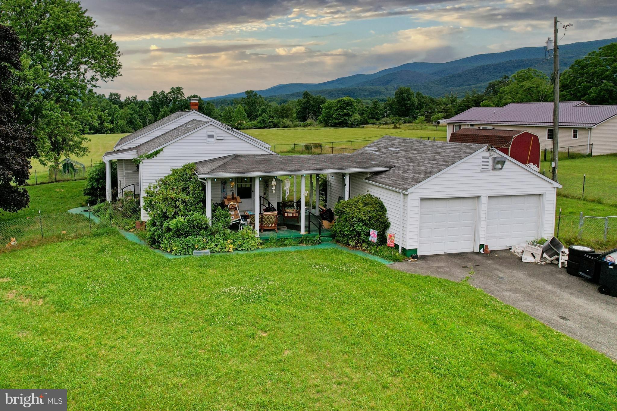 VALLEY VIEW - Residential