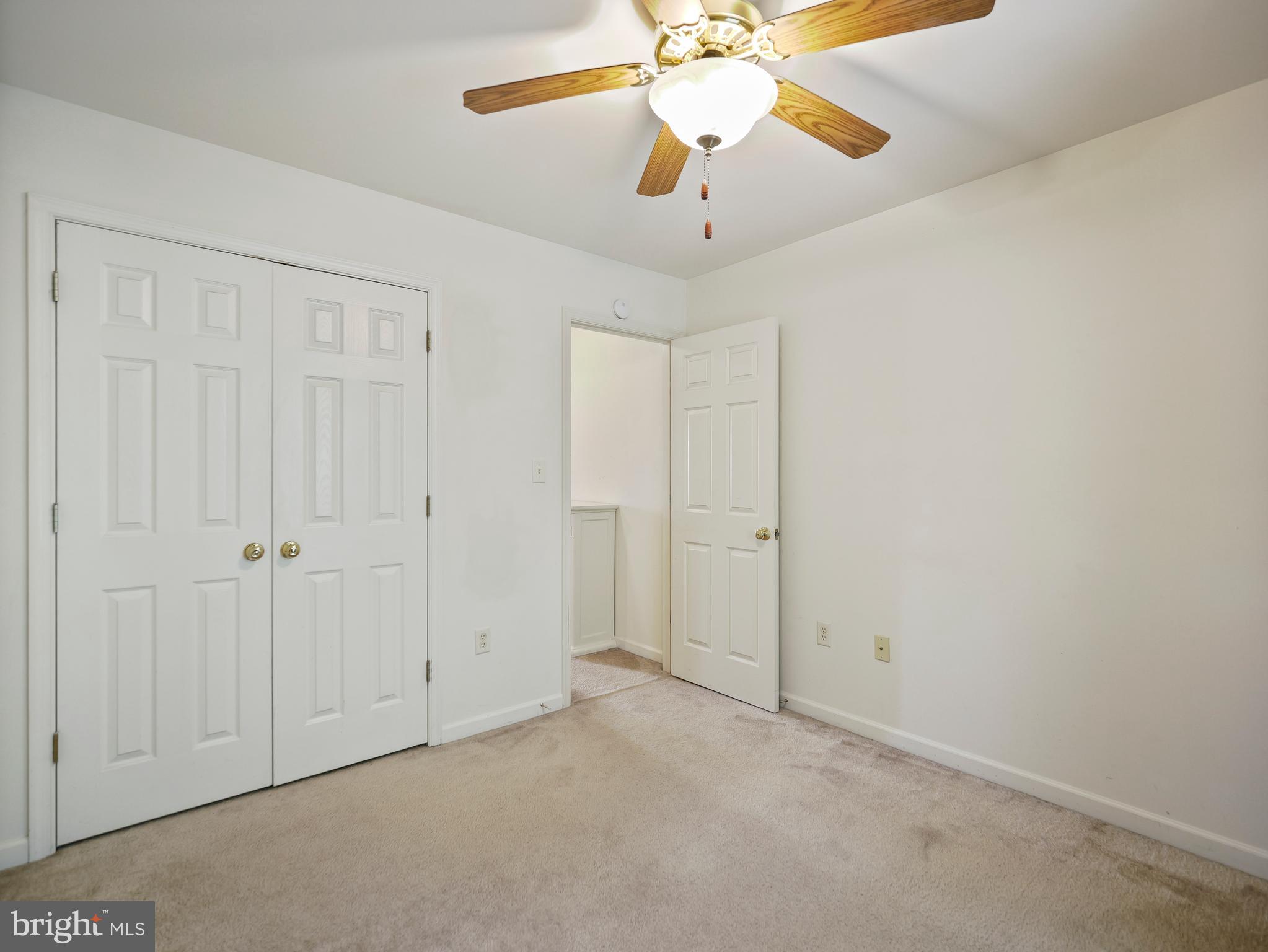 KINGS CREST - Residential