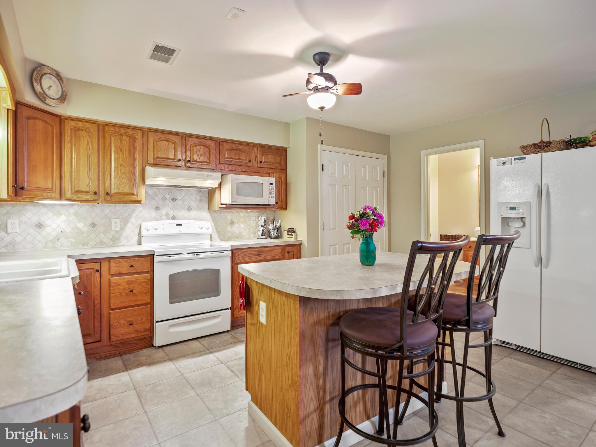 KINGS CREST - Residential