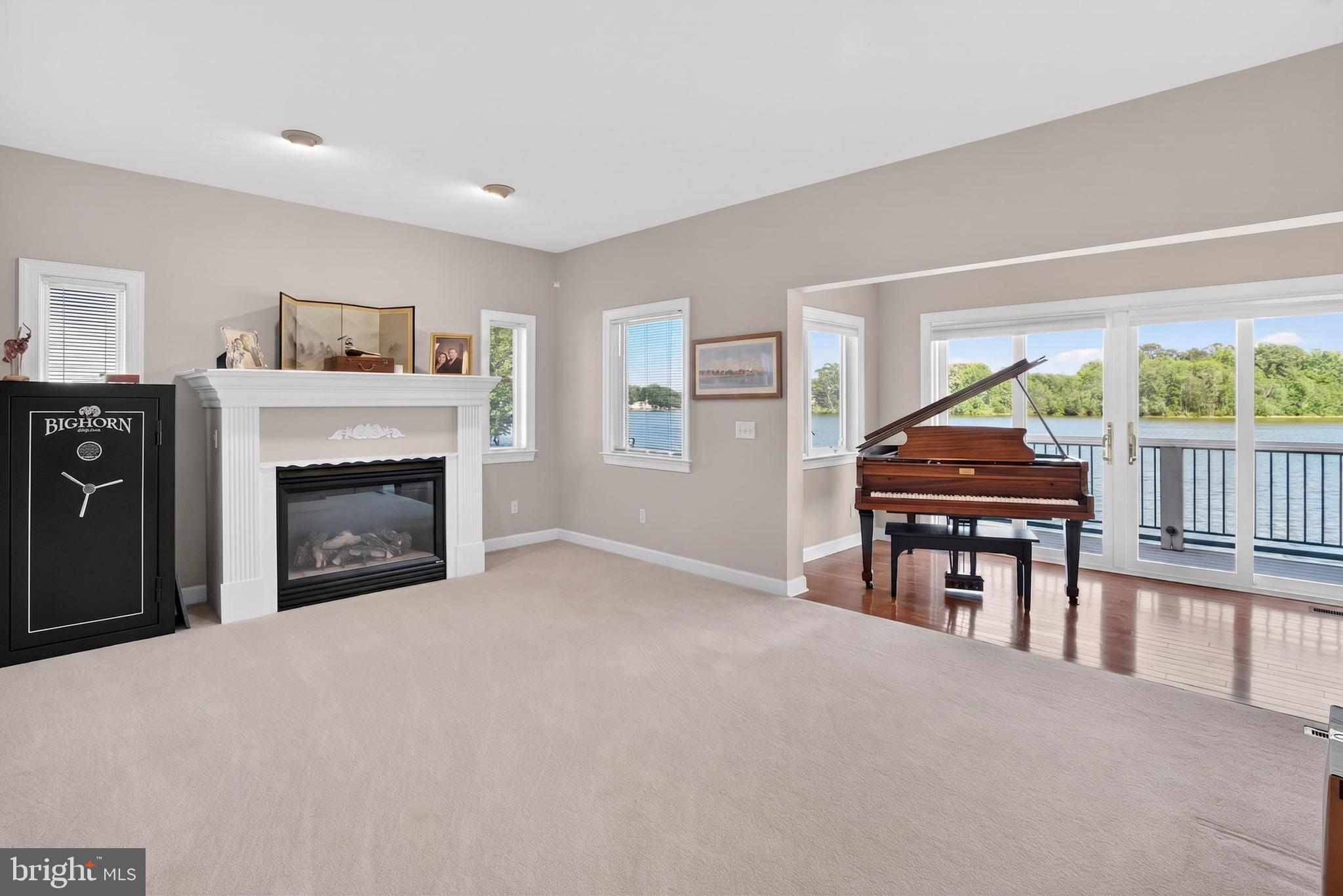 OVERBROOK SHORES - Residential